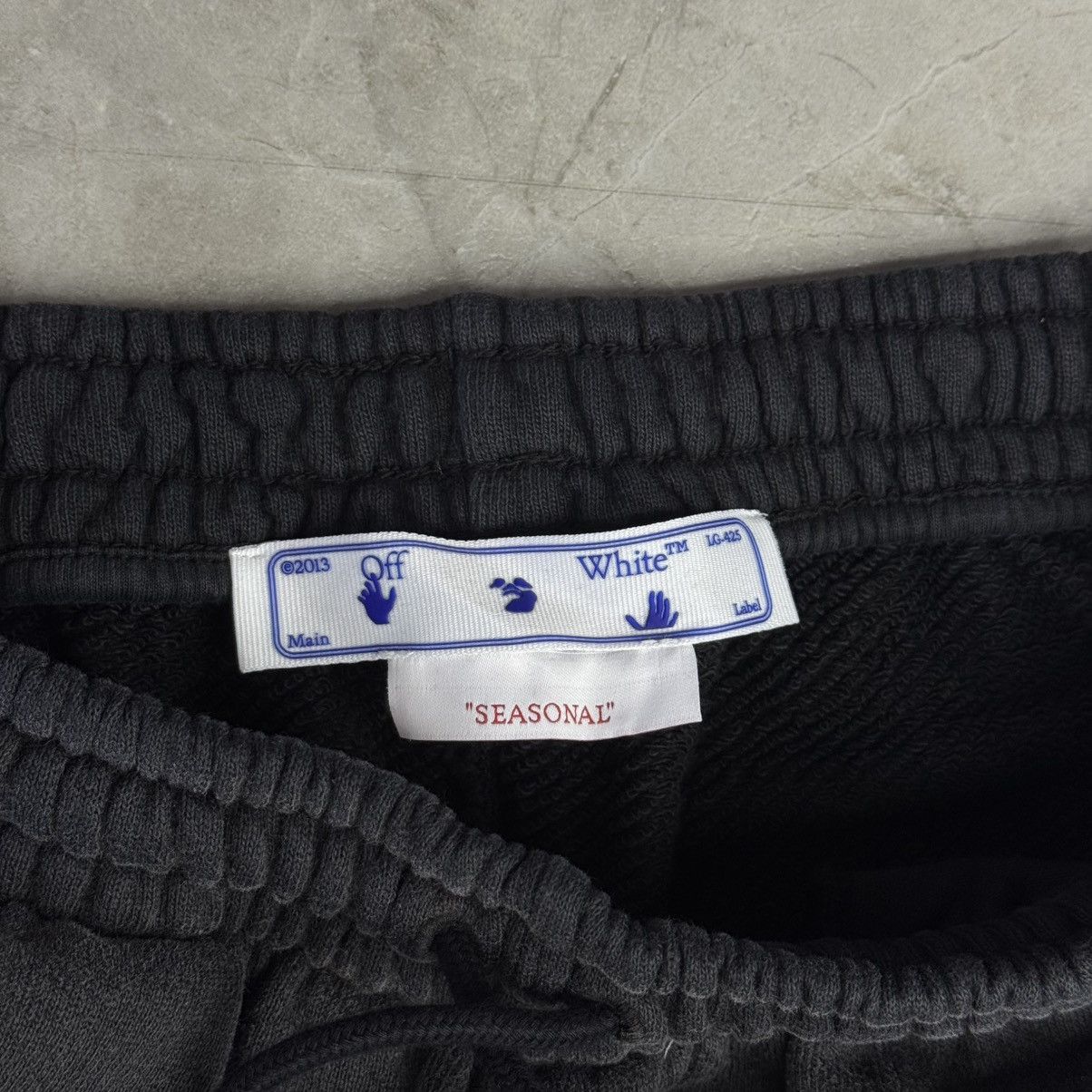 Off-White OFF-WHITE Wave Off Skate Sweatpants Black Size US 32 / EU 48 - 4 Thumbnail