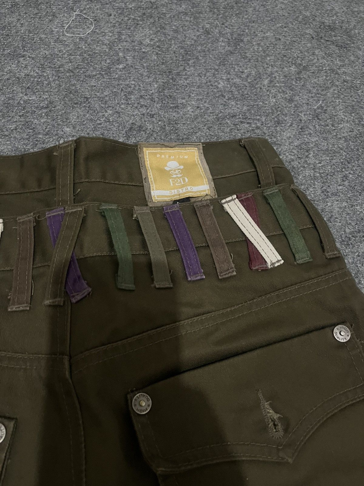 Le Grande Bleu (L.G.B.) Vintage Japanese Brand F2D Zippered Knickers Cargo Size US 30 / EU 46 - 4 Thumbnail
