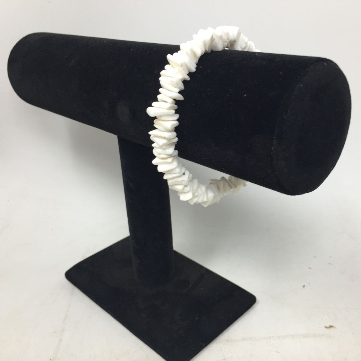Other White Chunky Puka Shell Bohemian Style Bracelet Size ONE SIZE - 6 Thumbnail