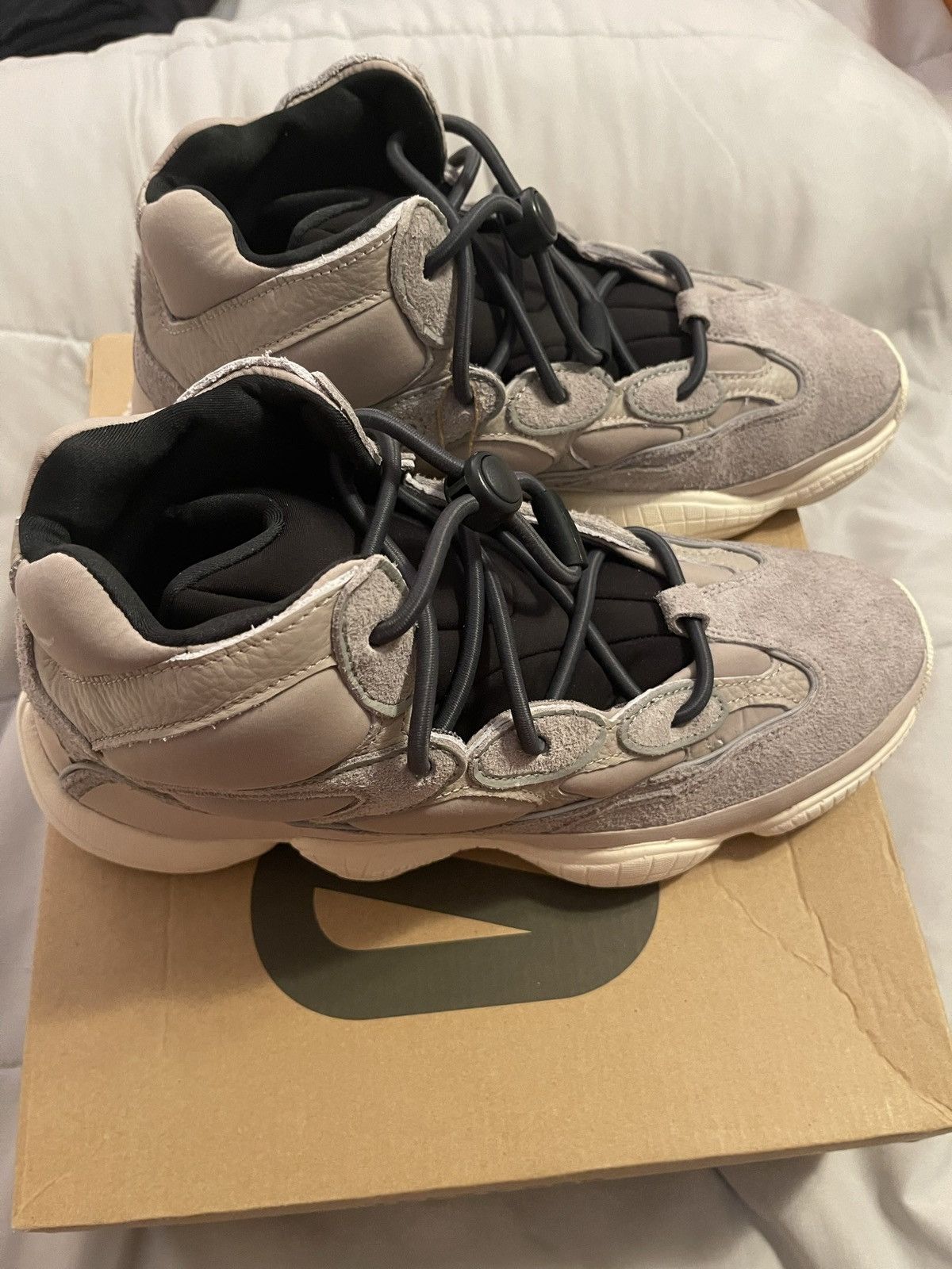 Yeezy Yeezy 500 mist stone Size US 11 / EU 44 - 3 Thumbnail