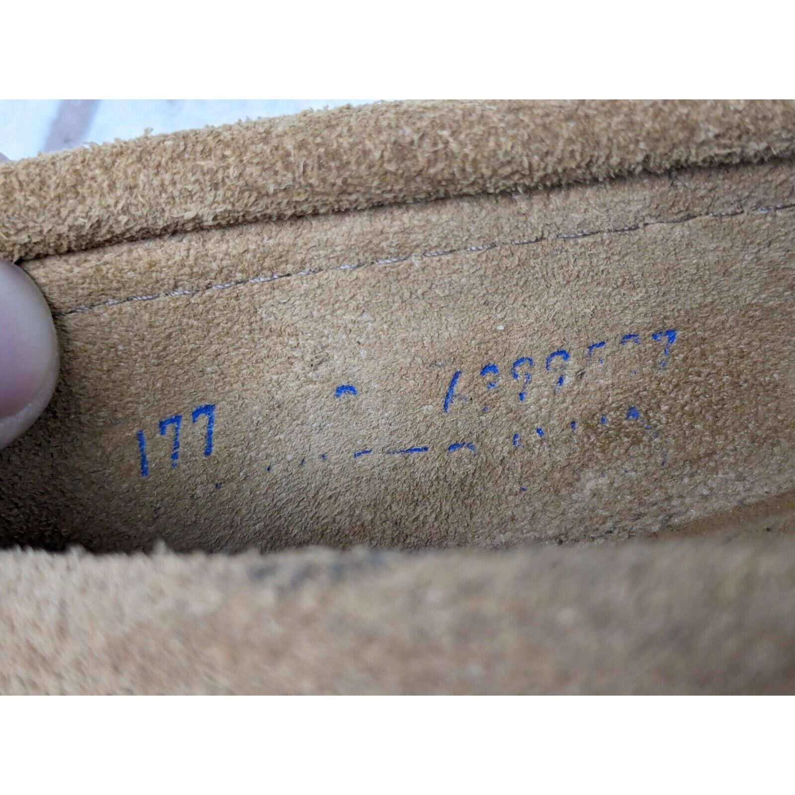 Minnetonka Vtg MINNETONKA Leather Beaded Thunderbird Moccasins 7 Size US 7 / IT 37 - 9 Thumbnail