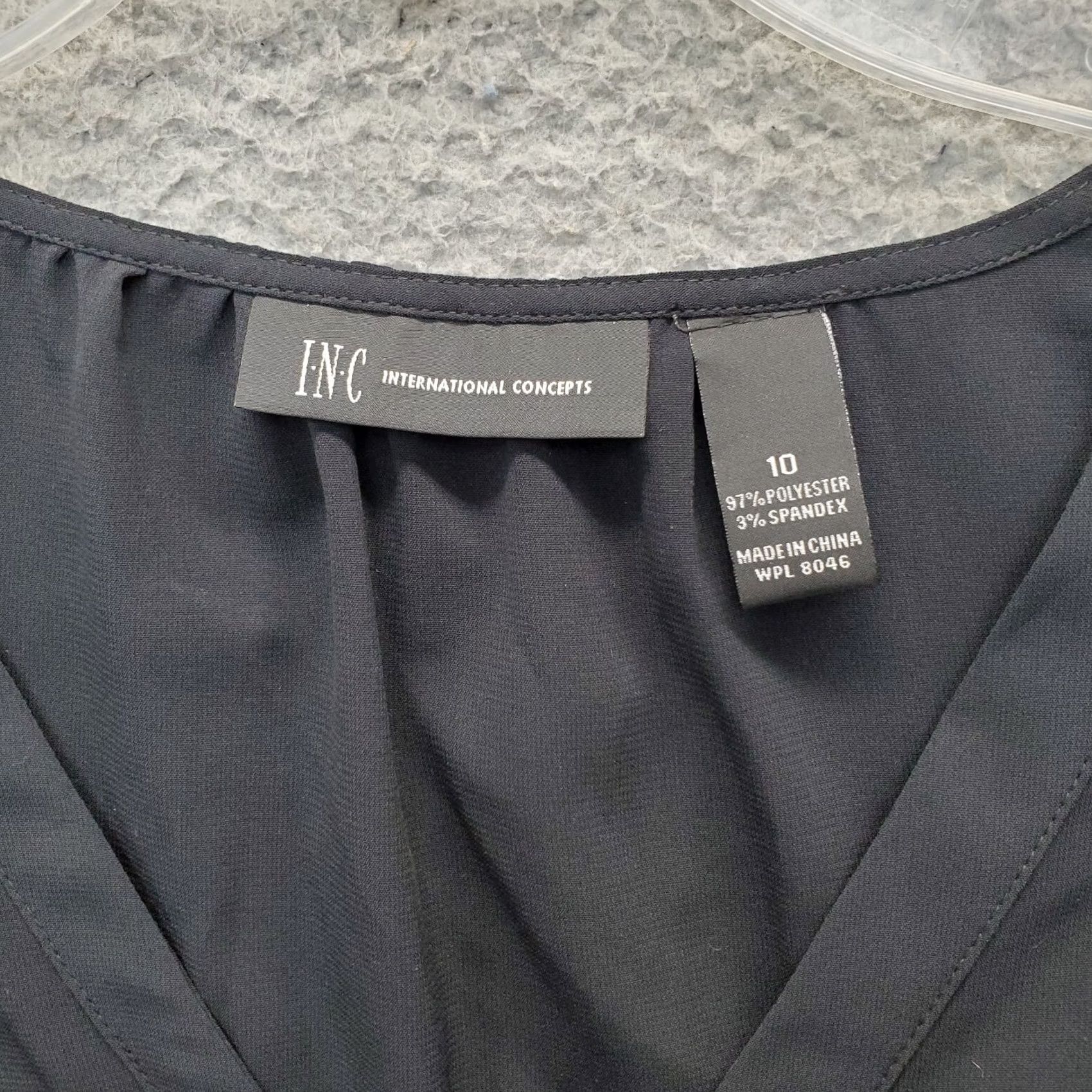 Vintage INC International Concepts Blouse Womens Size 10 Black Cold Shoulder Inside Button Up Size L / US 10 / IT 46 - 3 Thumbnail