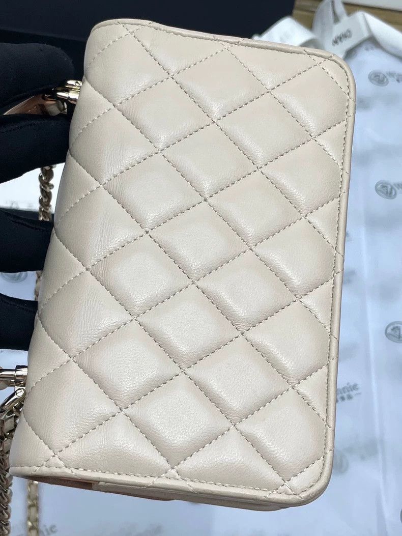 Chanel Chanel WOC Mini Bag with Chain Strap -2505 Size ONE SIZE - 7 Thumbnail