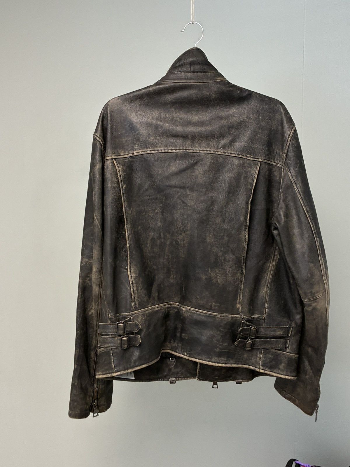 John Varvatos Distressed Leather Chelsea Biker Jacket EU54 USA44 Size US L / EU 52-54 / 3 - 15 Thumbnail