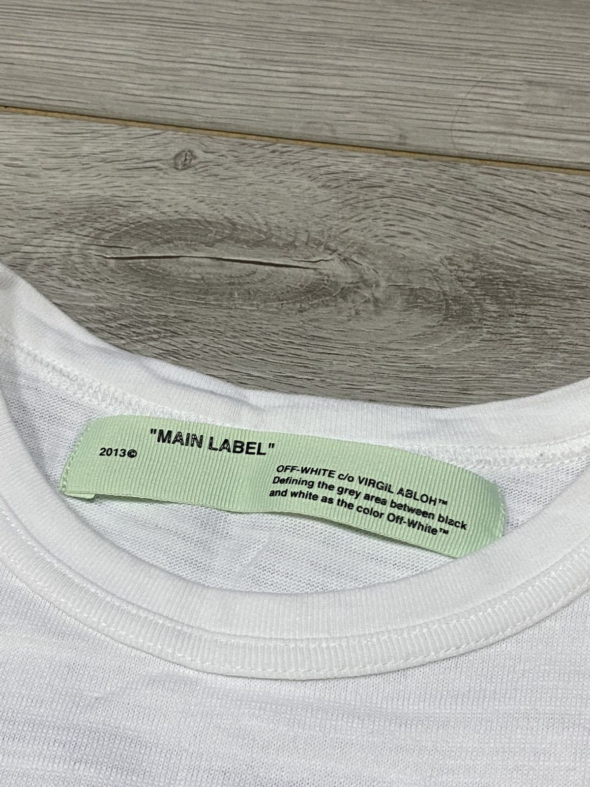 Off-White Off-White Mona Lisa arrows 2018 Temperature Size US M / EU 48-50 / 2 - 8 Thumbnail