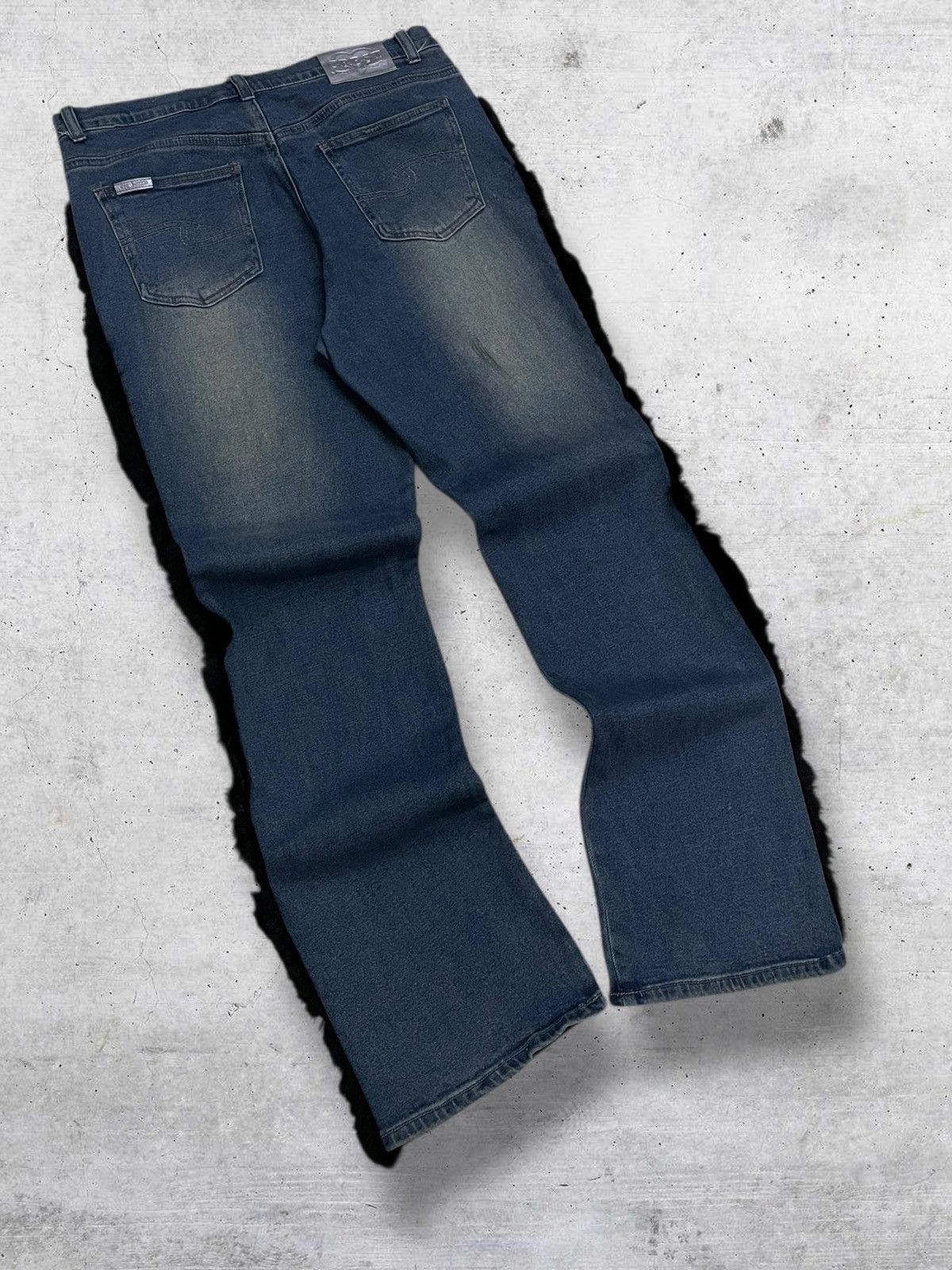 Beauty Beast VINTAGE CHEST OG DESIGNER FLARED FUR SIDE TAPE ICONIC DENIM Size US 32 / EU 48 - 10 Thumbnail