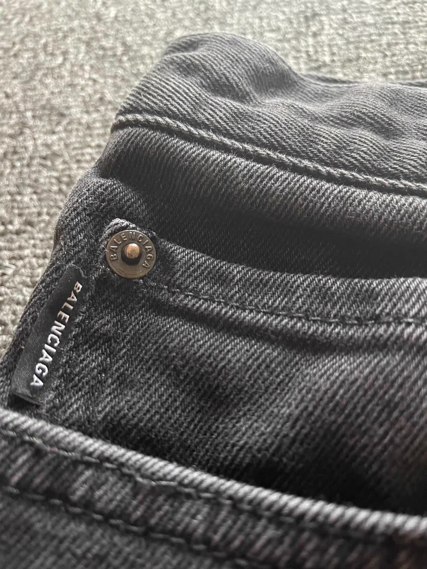 Balenciaga Balenciaga black slim fit vintage jeans Q4 Size US 32 / EU 48 - 4 Thumbnail