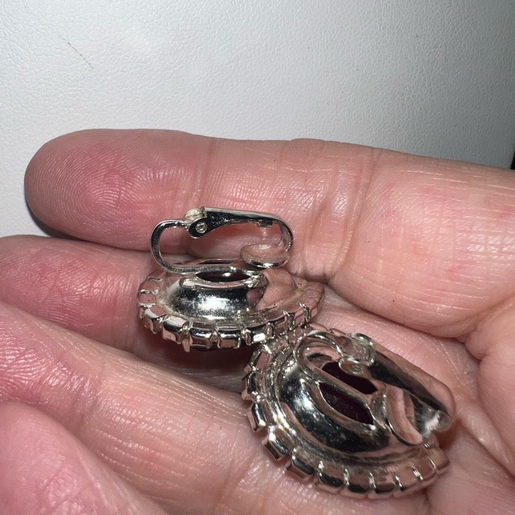 Vintage Vintage Purple Teardrop Halo Clip Earrings Size ONE SIZE - 6 Thumbnail