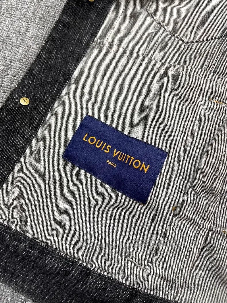 Louis Vuitton Louis Vuitton SS22 bow-tie color-block single-breasted den Size US M / EU 48-50 / 2 - 4 Thumbnail