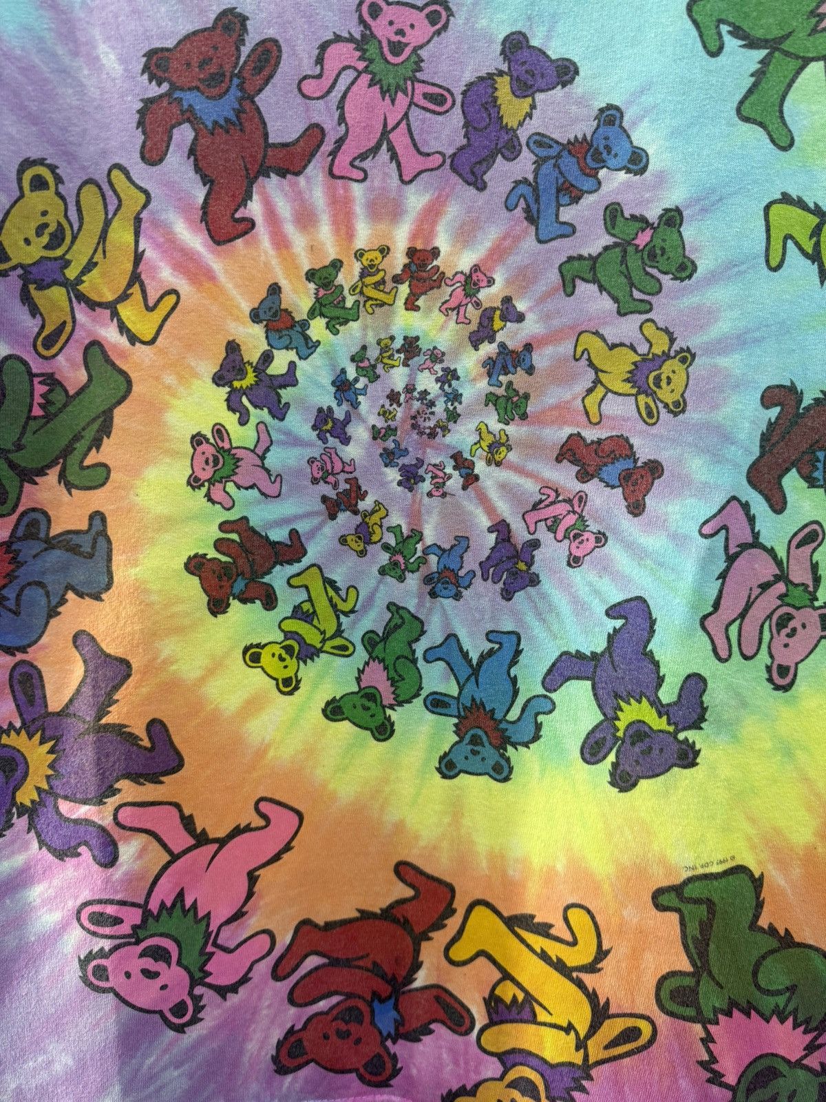 Vintage Grateful Dead Spiral Bears band tee Tops