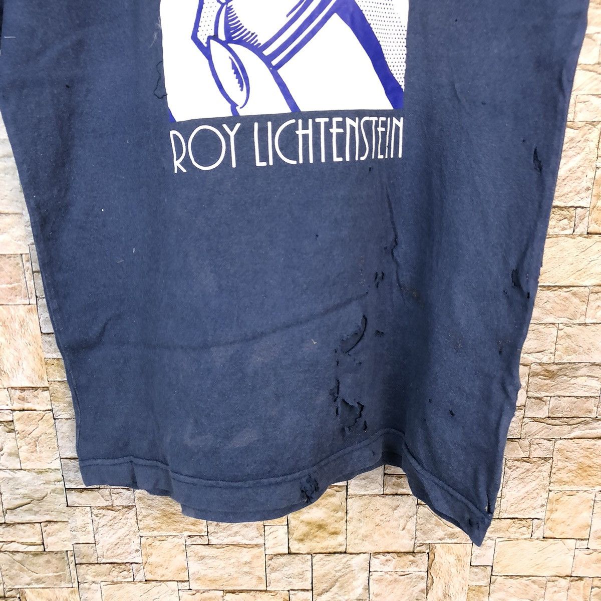 Japanese Brand × Vintage Ripped distressed Roy Lichtenstein Blue T-Shirt #A492 Size US M / EU 48-50 / 2 - 6 Thumbnail