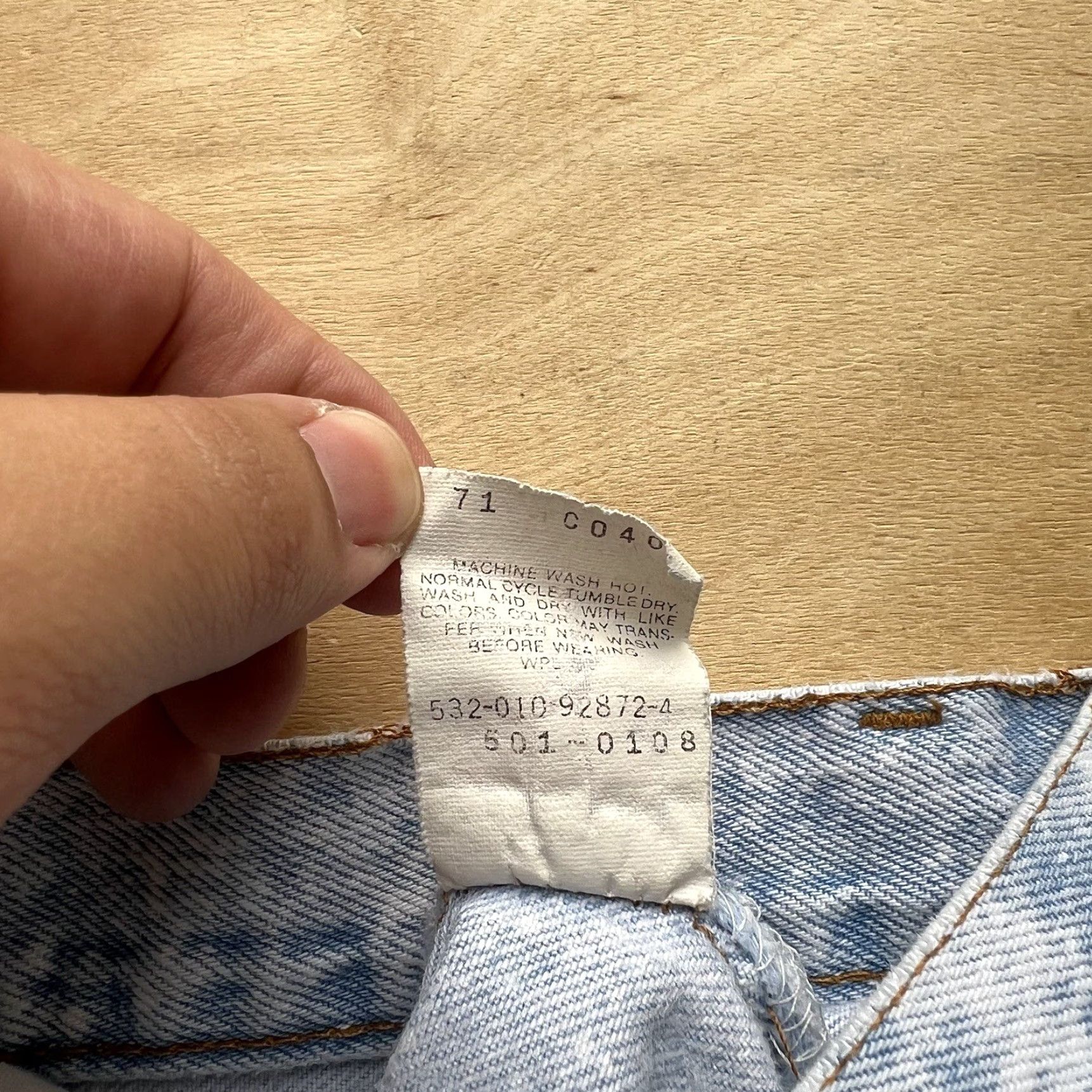 Levi's Vintage Levi's 501 Jeans 34x28 Blue Light Wash Distressed Denim USA 80s Western 5-Pocket Mens Jeans Size US 34 / EU 50 - 5 Thumbnail