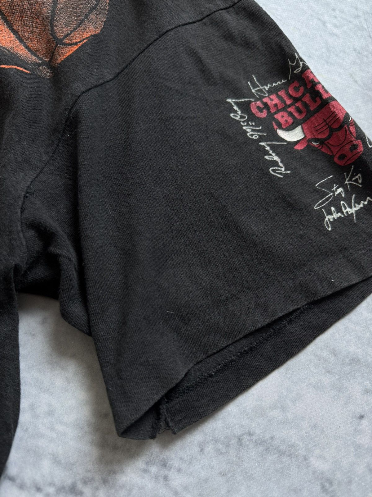 NBA × Vintage 90s Chicago Bulls vintage tee SuperShirt Size US L / EU 52-54 / 3 - 3 Thumbnail