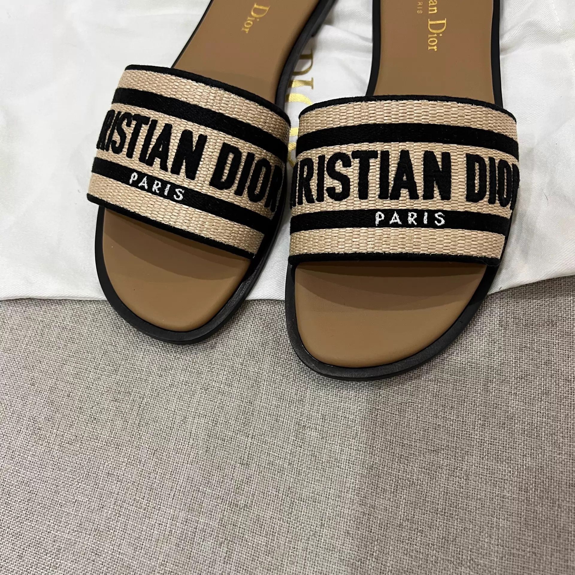 Dior Dior Slogan Logo Slide 36.5 99N w/ Box & Dust Bag Size US 6 / IT 36 - 2 Thumbnail
