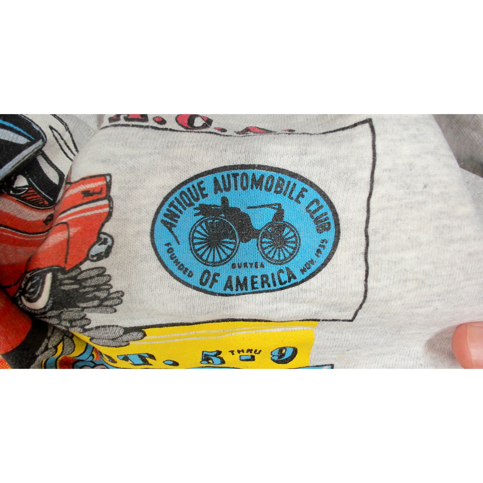 Jerzees Jerzees Vintage 1994 Boxy Ford Mustang Graphic Sweatshirt XL Size US XL / EU 56 / 4 - 16 Thumbnail