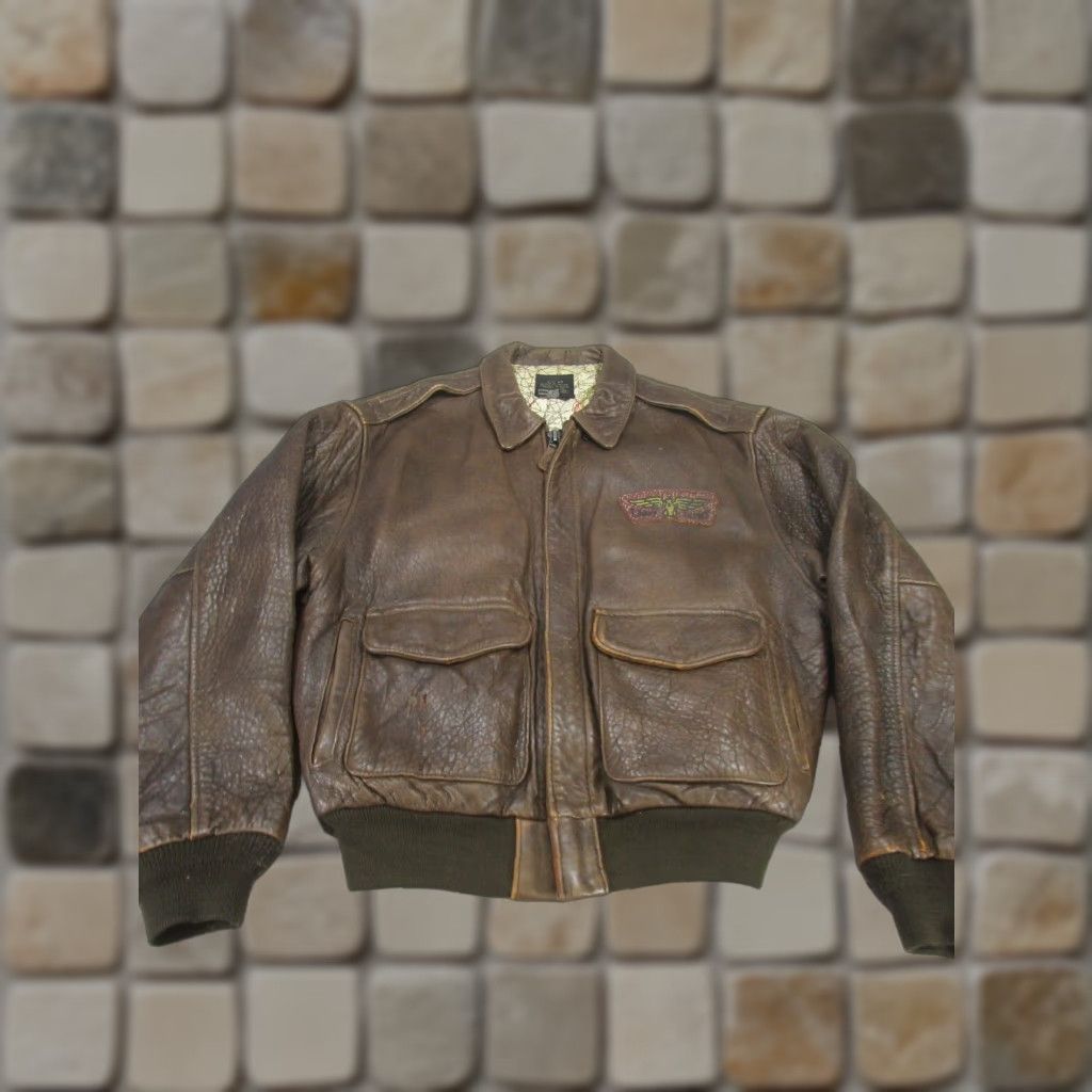 Avirex Avirex Jacket Mens L Brown Leather Bomber Short Zip Casual 2 Air Force Flying Tigers China Size US L / EU 52-54 / 3 - 1 Thumbnail