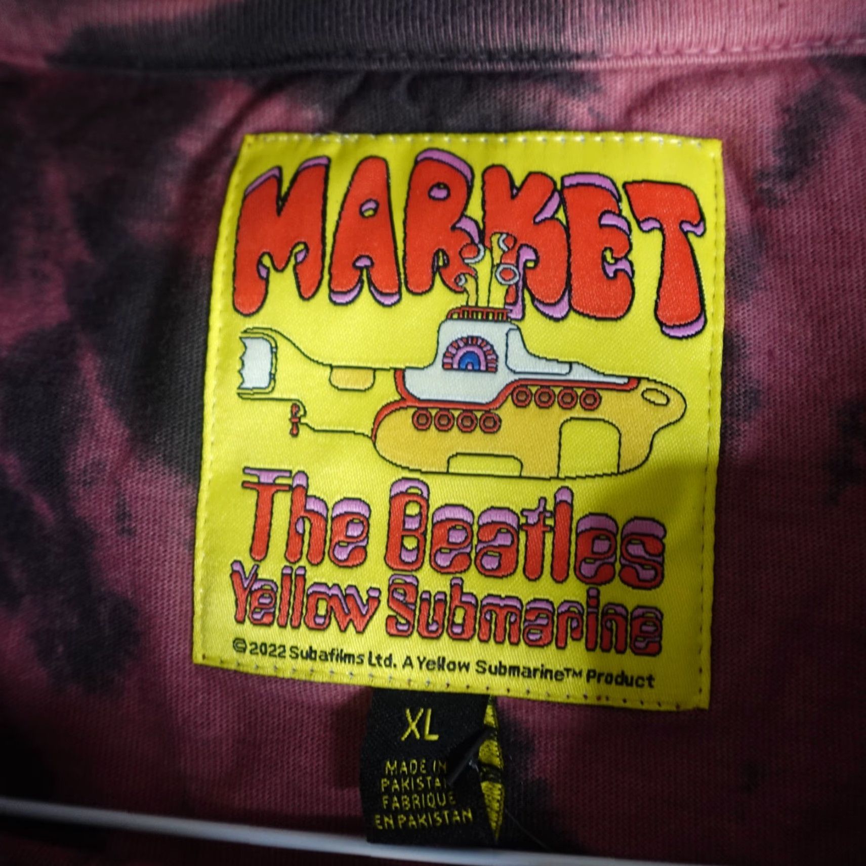 Market VINTAGE Market Shirt Large Red Black Tie Dye Official Beatles Yellow Submarine NEW Mens L Red Shirts Size US L / EU 52-54 / 3 - 8 Thumbnail