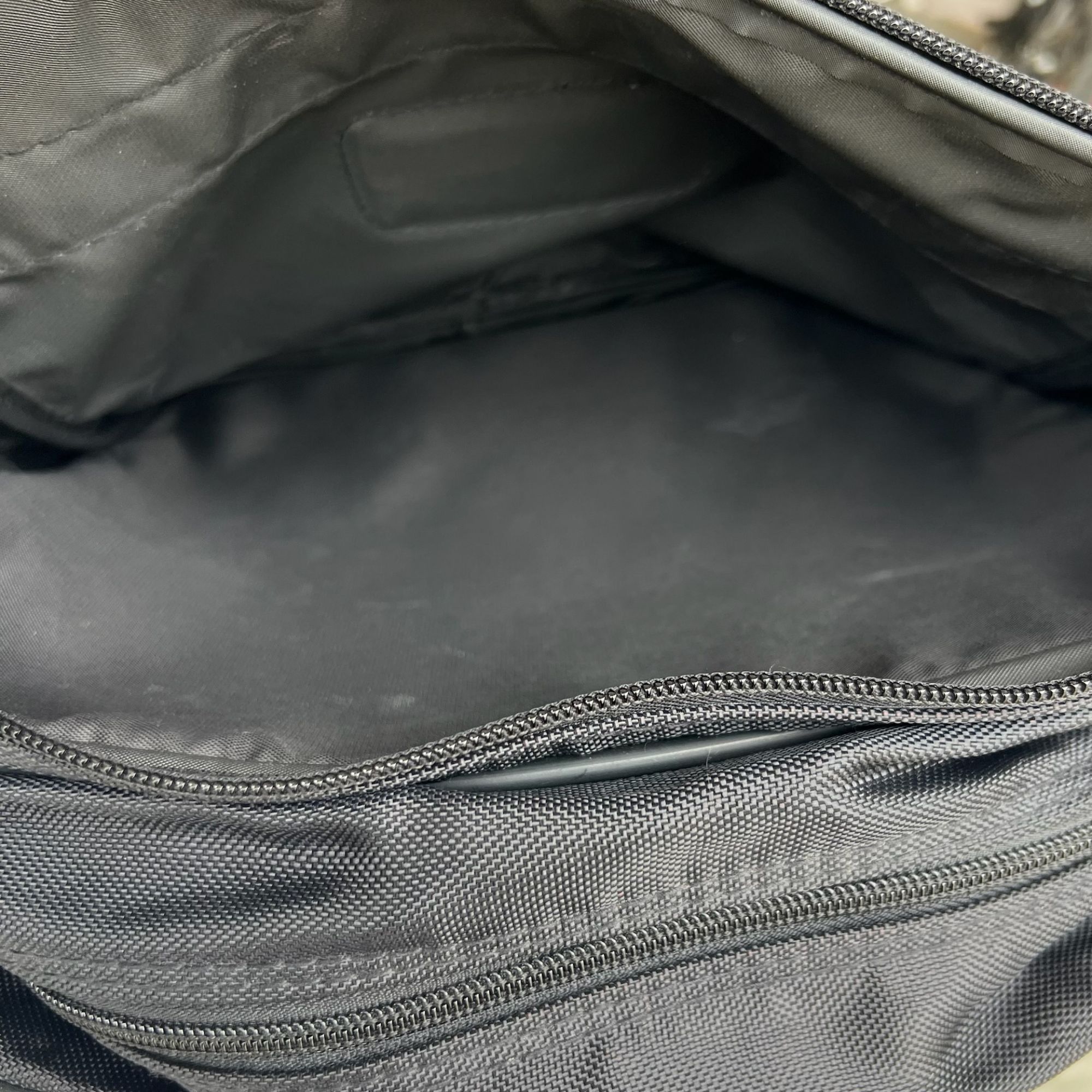 Samsonite Samsonite Black Shoulder Bag With Adjustable Strap & Multipl Size ONE SIZE - 5 Thumbnail