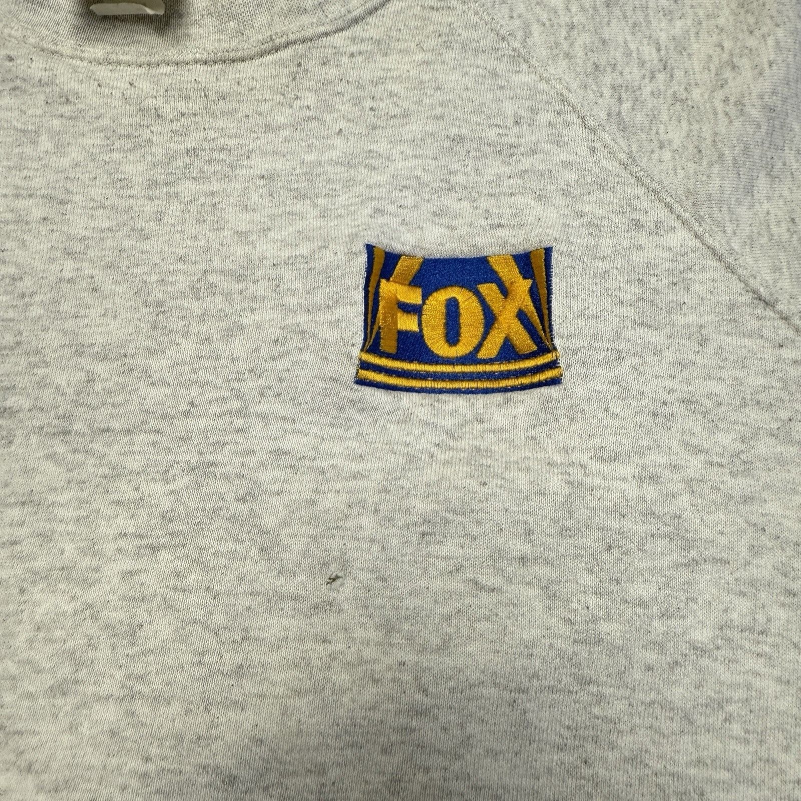 Vintage Vintage 90s Fox Video News Sweatshirt Mens XL Gray Crew Neck Size US XL / EU 56 / 4 - 8 Thumbnail