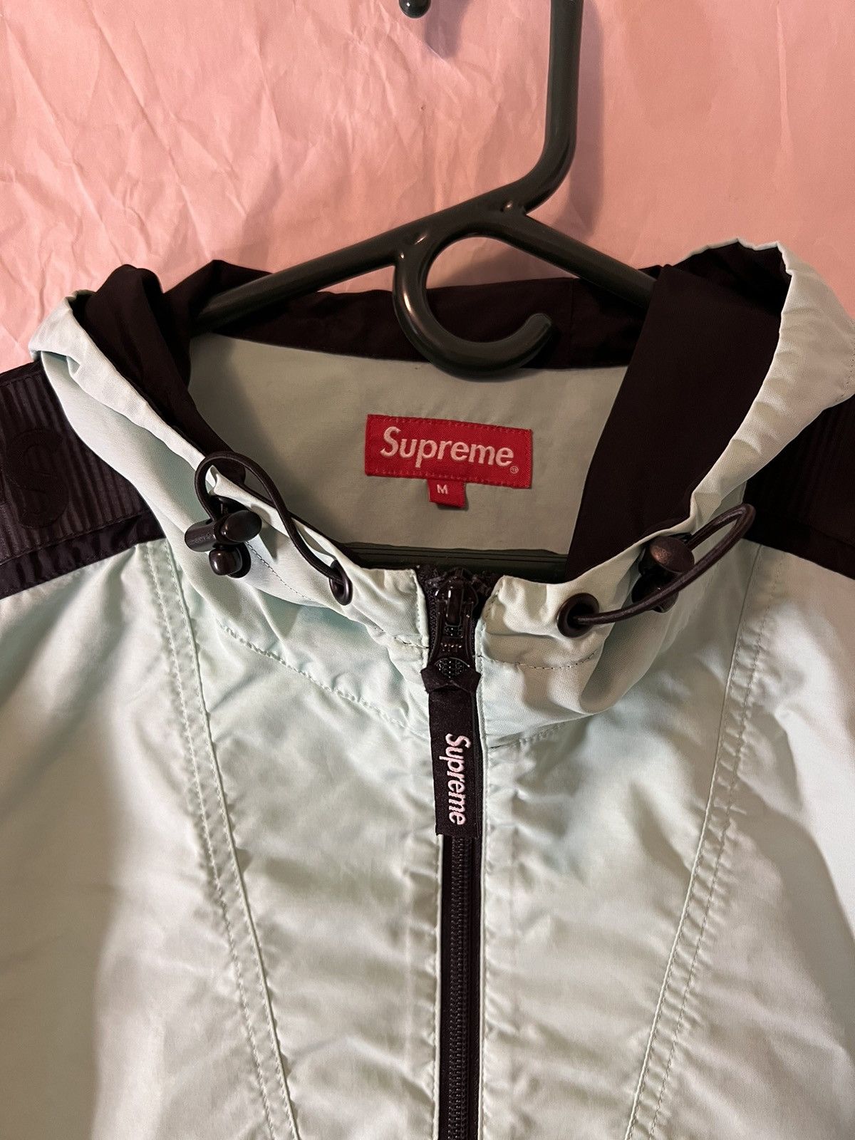 Supreme Supreme sleeve tape anorak Size US M / EU 48-50 / 2 - 2 Thumbnail