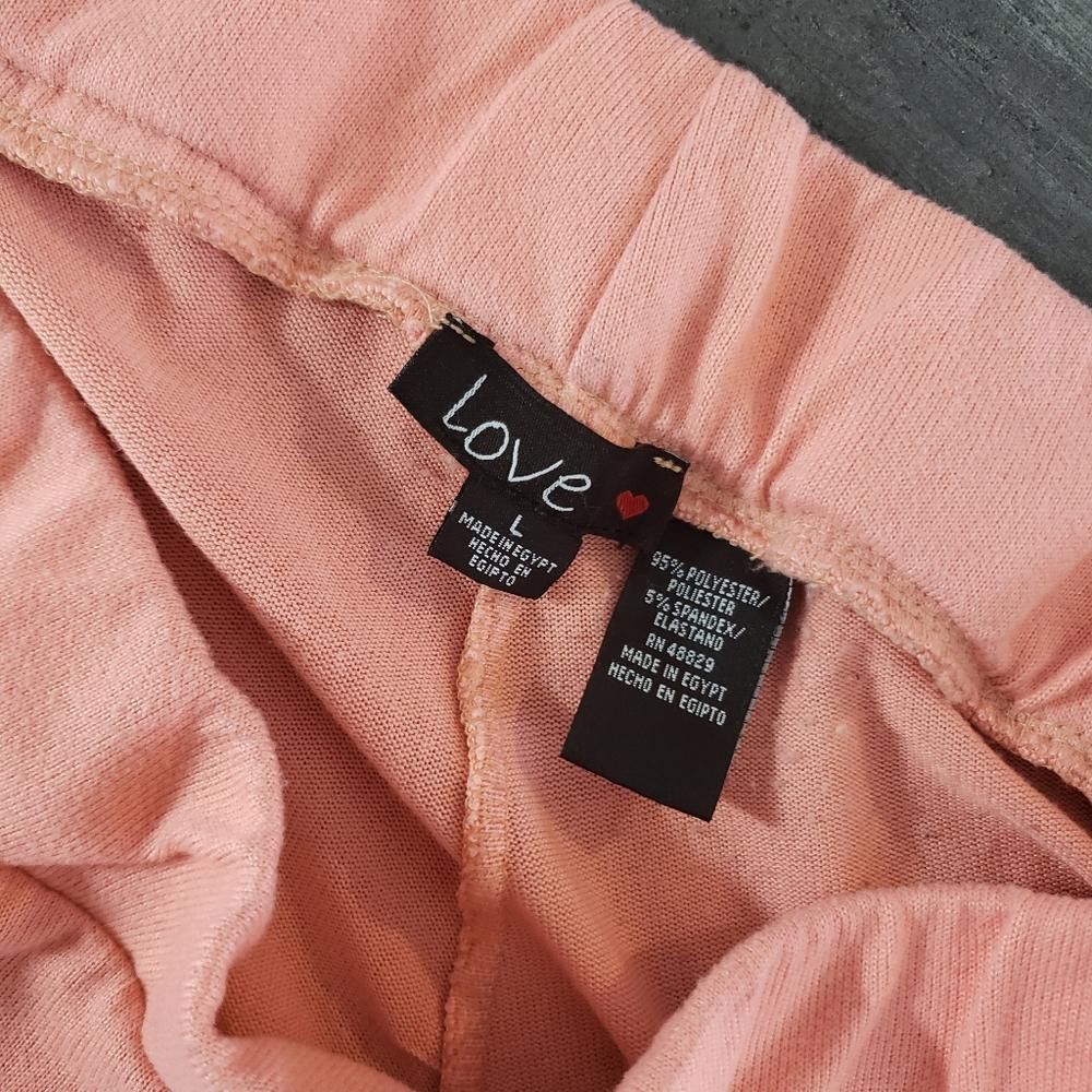 Designer Pink Pocket Detailed Love Lounge Short Size 36" / US 14 / IT 50 - 3 Thumbnail