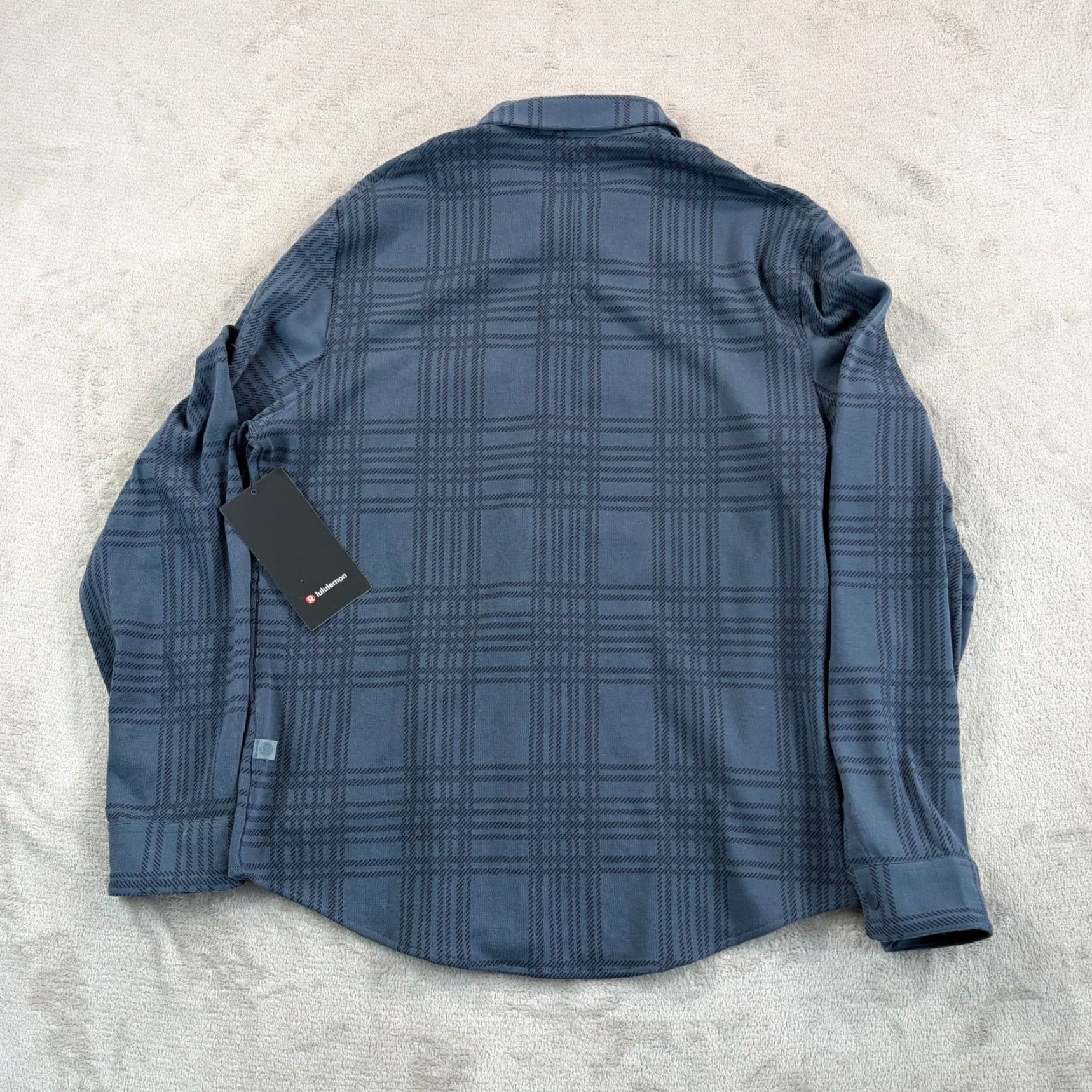 Lululemon LULULEMON Soft Flannel Knit Overshirt Grey Plaid Button-Up Shirt Mens M XS? Size US M / EU 48-50 / 2 - 6 Thumbnail
