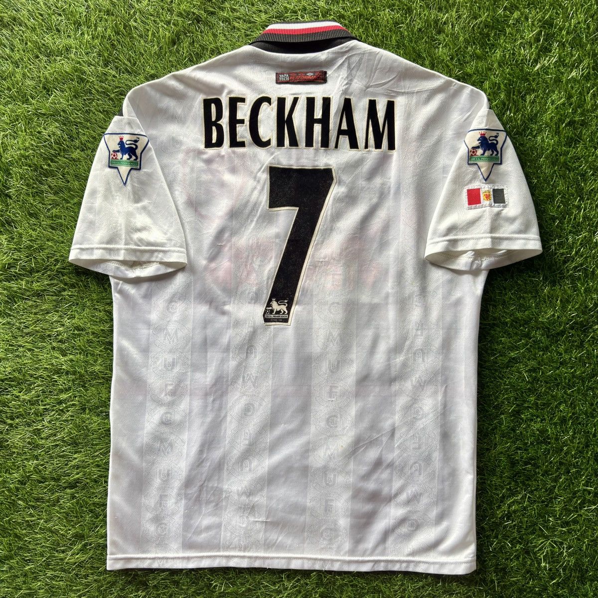 Manchester United Away 1998-99 Beckham #7 Soccer Jersey
