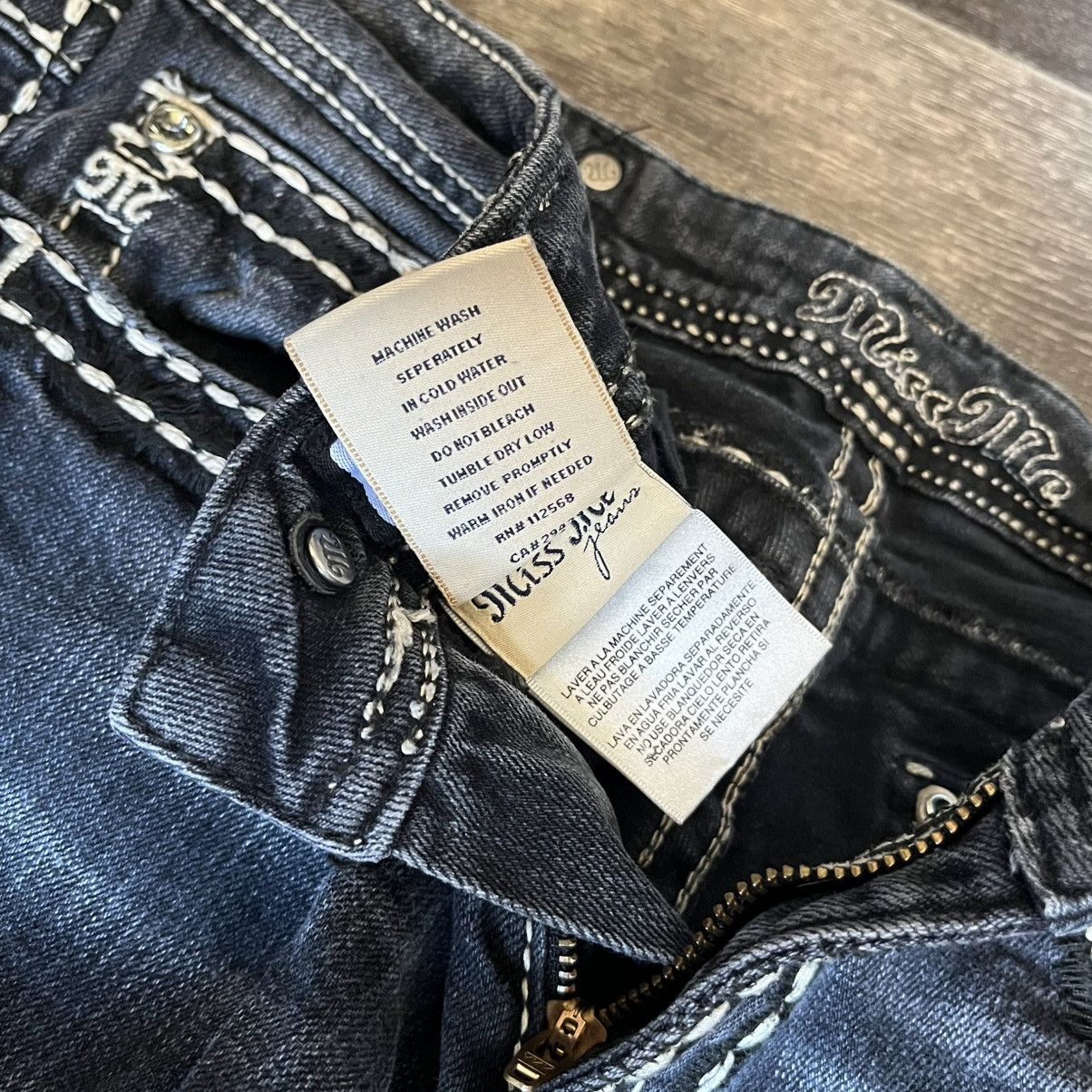Miss Me Vintage Miss Me Buckle Exclusive Boot Cut Denim Jeans Women Size 30" / US 8 / IT 44 - 11 Thumbnail