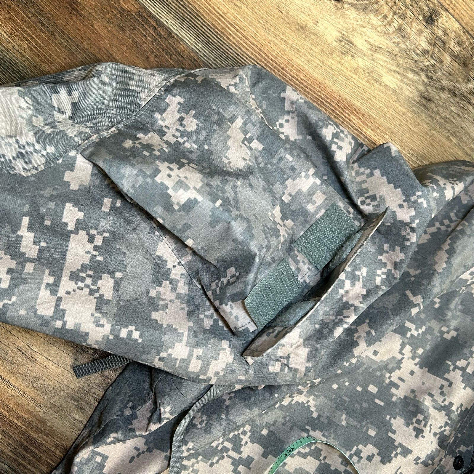 Vintage Camouflage Military Parka Jacket Camo Coat Nylon Hood Medium Size US M / EU 48-50 / 2 - 13 Thumbnail