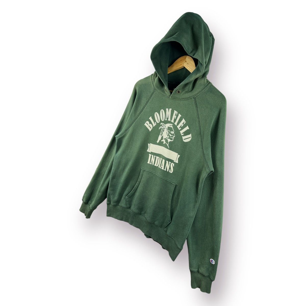 Champion 🔥 SUNFADED 🔥 VTG CHAMPION INDIAN PEOPLE HOODIES - L Size US M / EU 48-50 / 2 - 2 Thumbnail