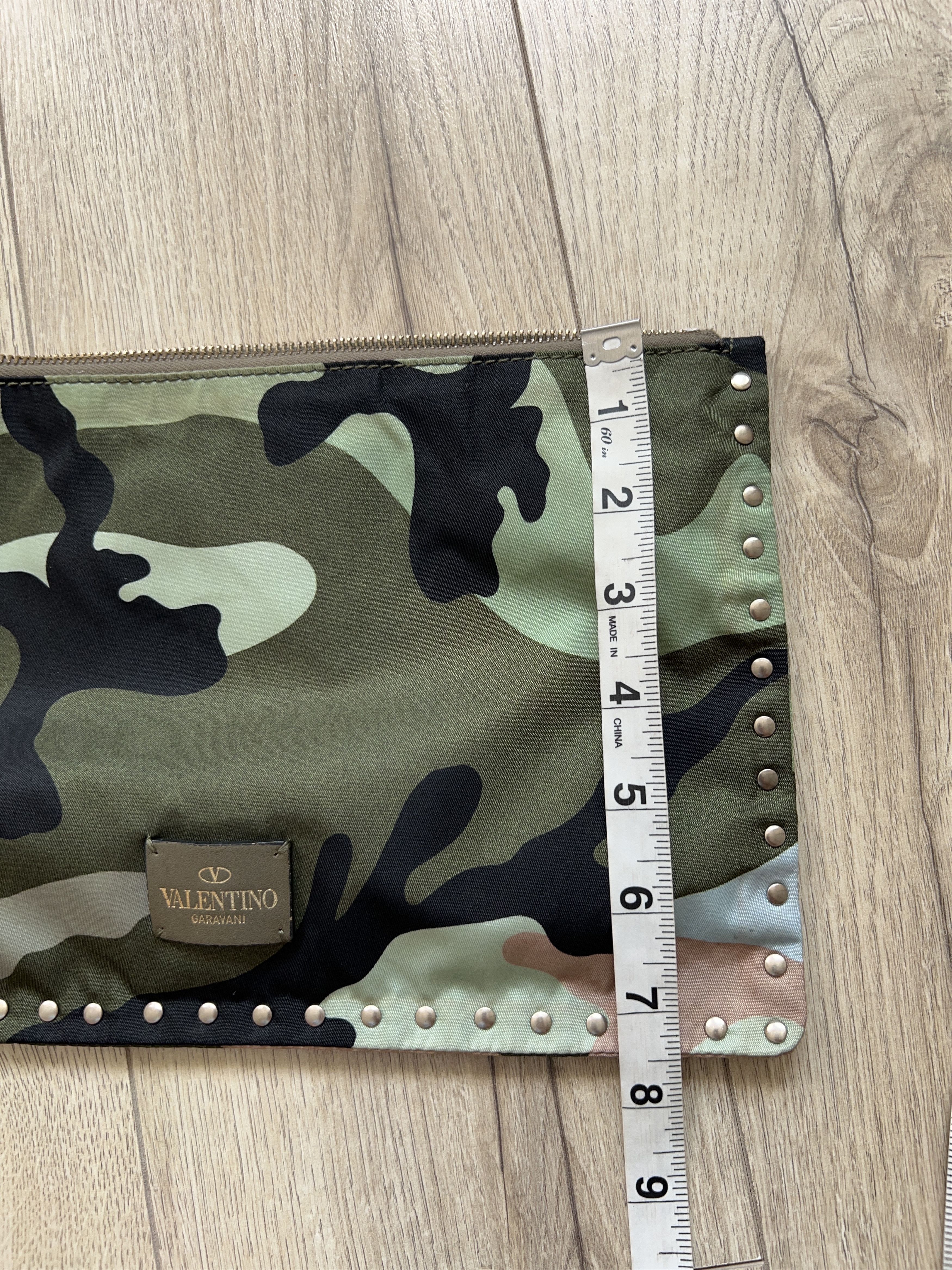 Designer × Valentino Rockstud Camo Clutch Zip Bag Pouch Nylon Size ONE SIZE - 11 Thumbnail
