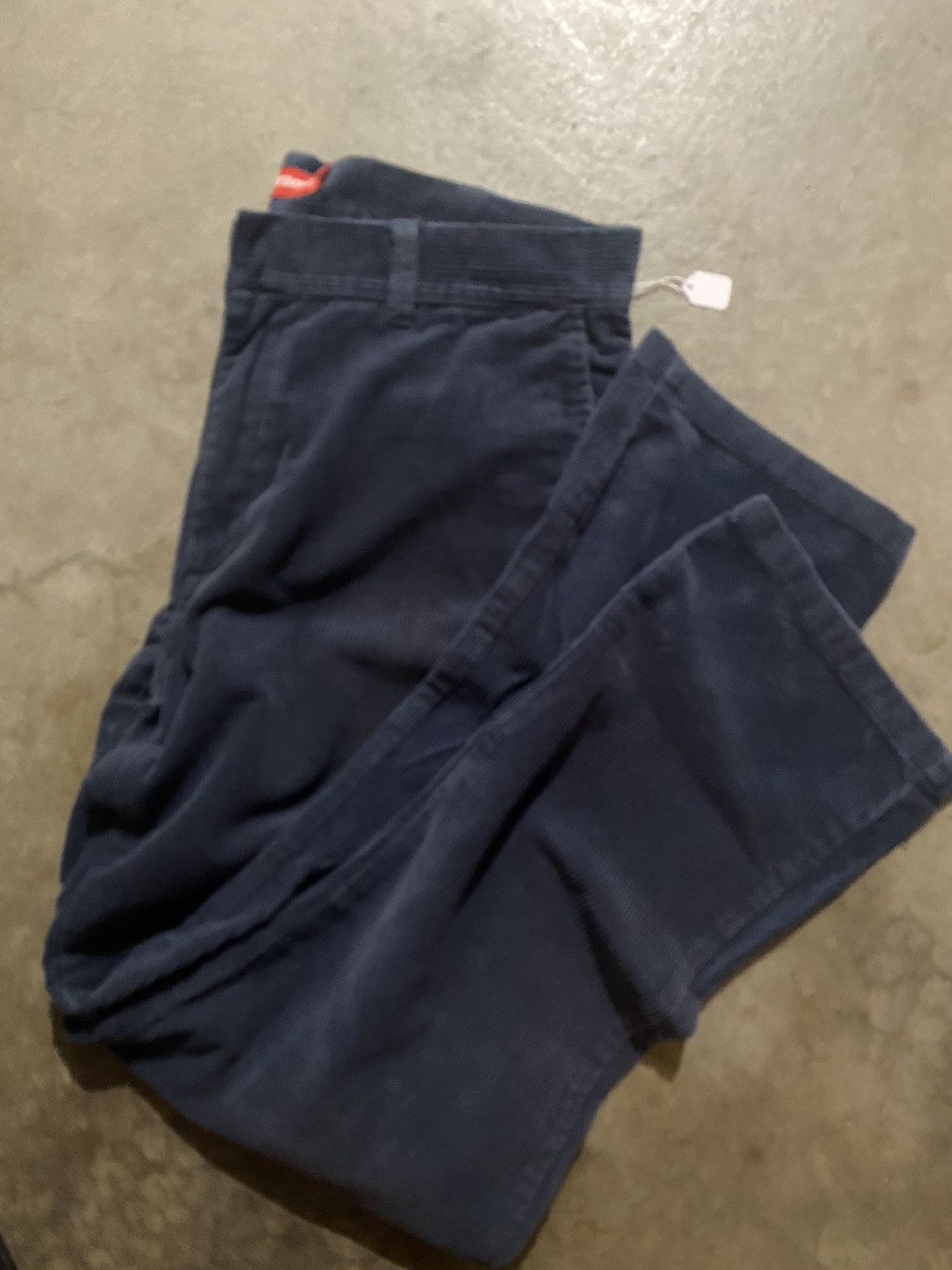 Supreme Supreme Navy Corduroy Pants Size US 34 / EU 50 - 1 Thumbnail