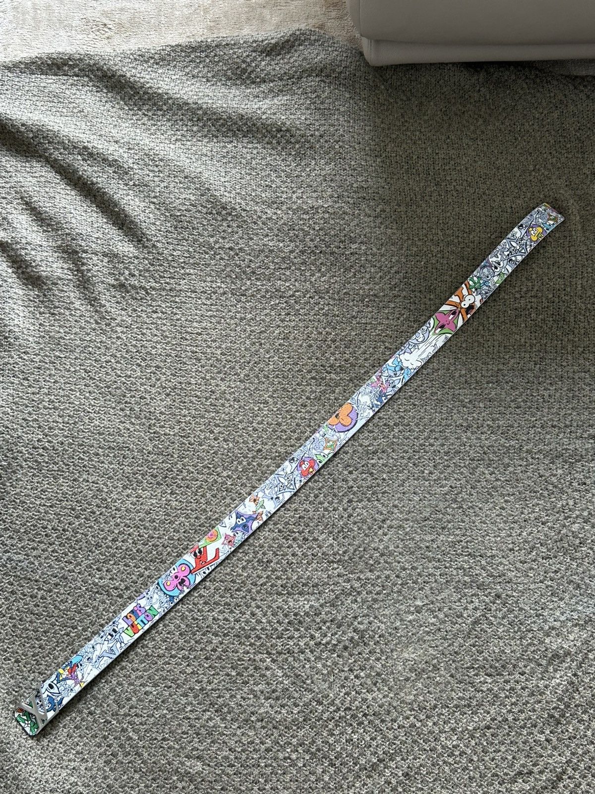 Louis Vuitton RARE!! Louis Vuitton LV Initials 40MM Reversible Belt Size 36 - 4 Thumbnail