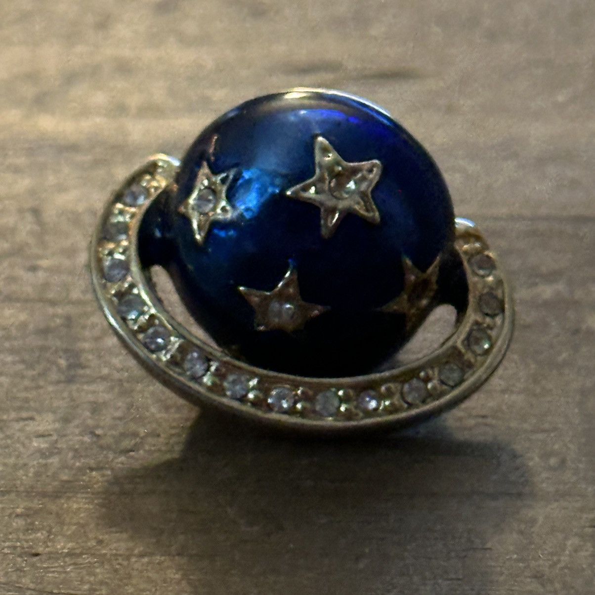 Vintage Vintage celestial planet and stars tac pin Size ONE SIZE - 4 Thumbnail