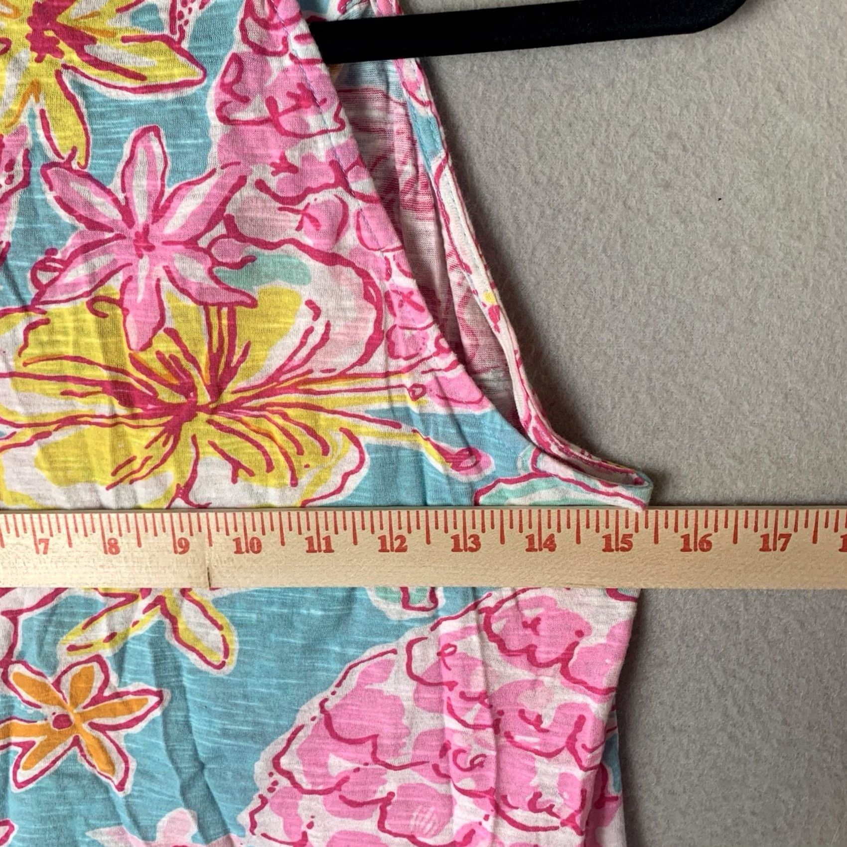 Lilly Pulitzer Lilly Pulitzer Arya Tank Top Womens Small Multicolor Floral Sleeveless V-Neck Beach Travel Tank Shirt Size S / US 4 / IT 40 - 5 Thumbnail