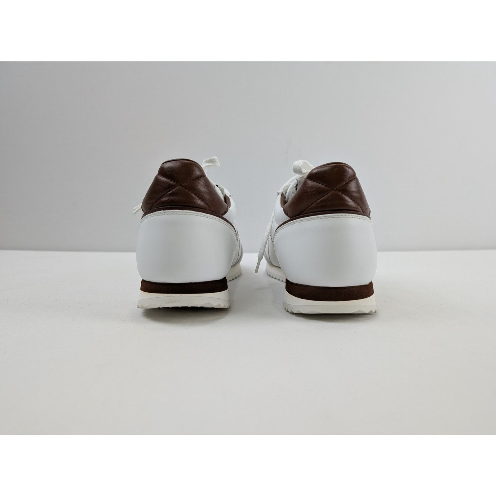 Valentino o1rshd1 Stud-around Sneakers in Leather in White Size US 11 / EU 44 - 10 Thumbnail