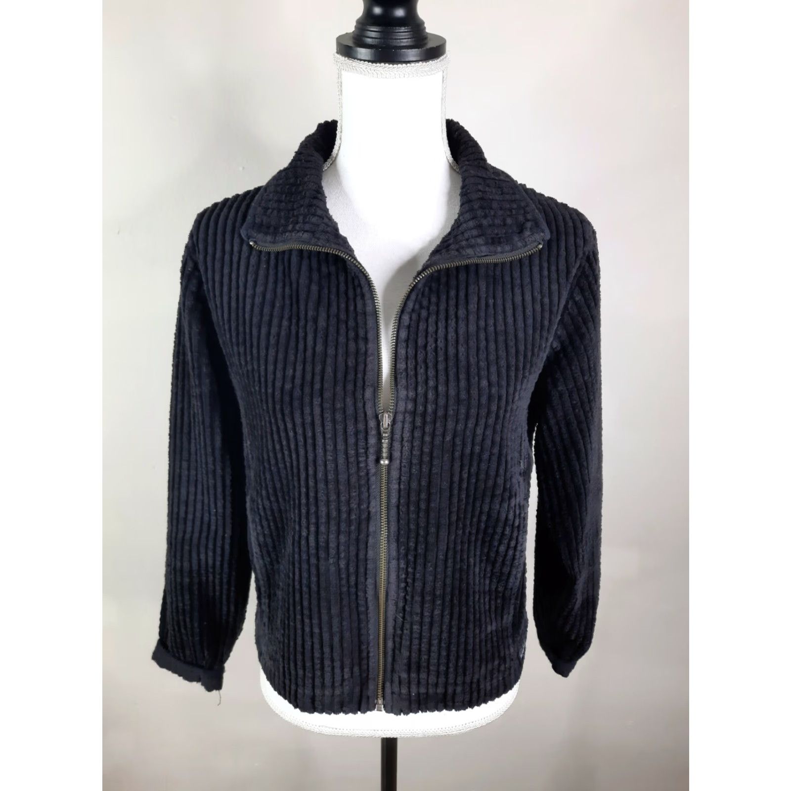 Vintage VINTAGE Woolrich Jacket Full Zip Corduroy Black Small Womens Jacket Cotton 90s USA Winter Fall Button Closure Size S / US 4 / IT 40 - 8 Thumbnail