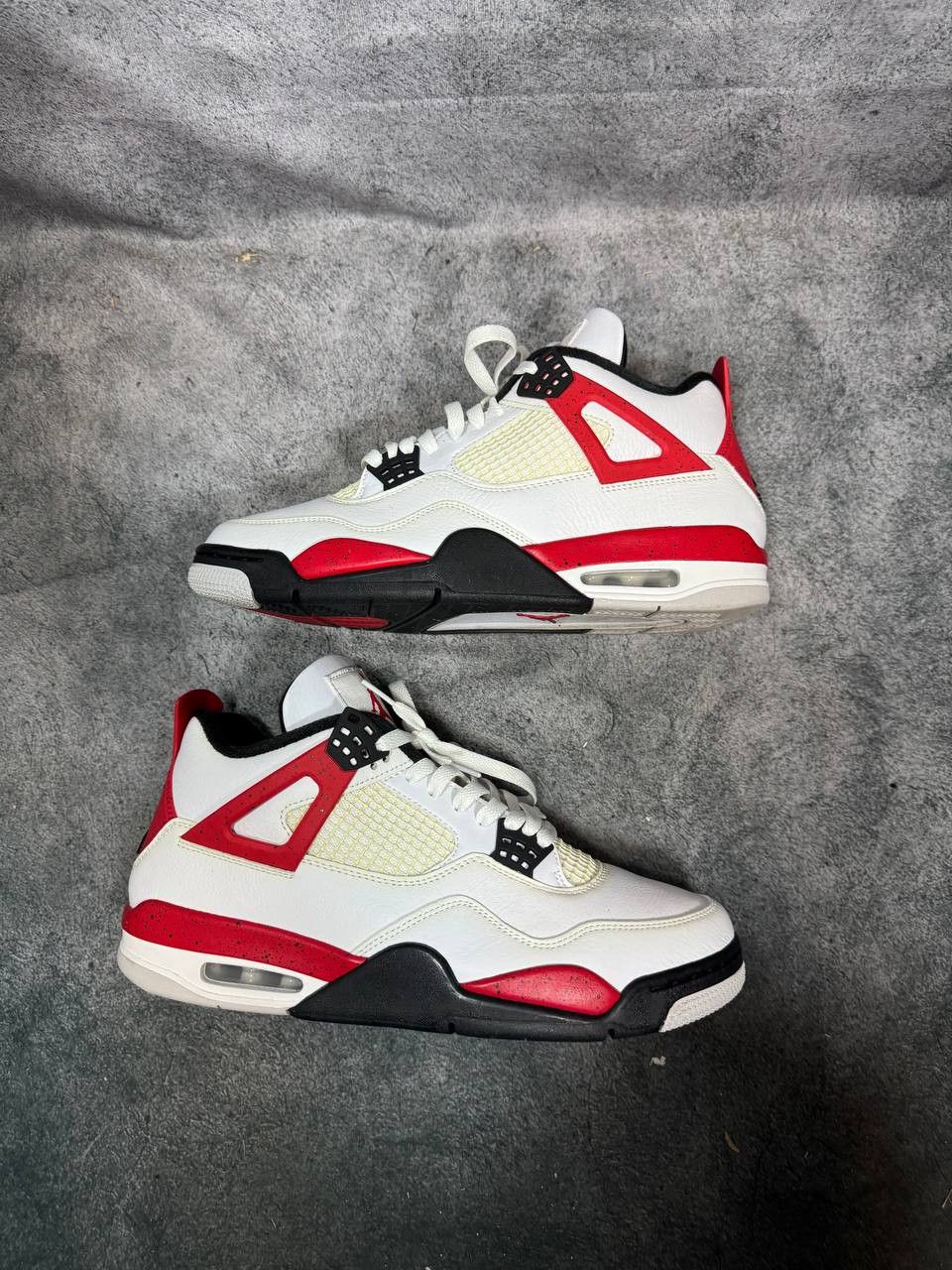 Jordan Brand Size 11 | Jordan 4 Red Cement No Box | Pre-Owned Size US 11 / EU 44 - 7 Thumbnail