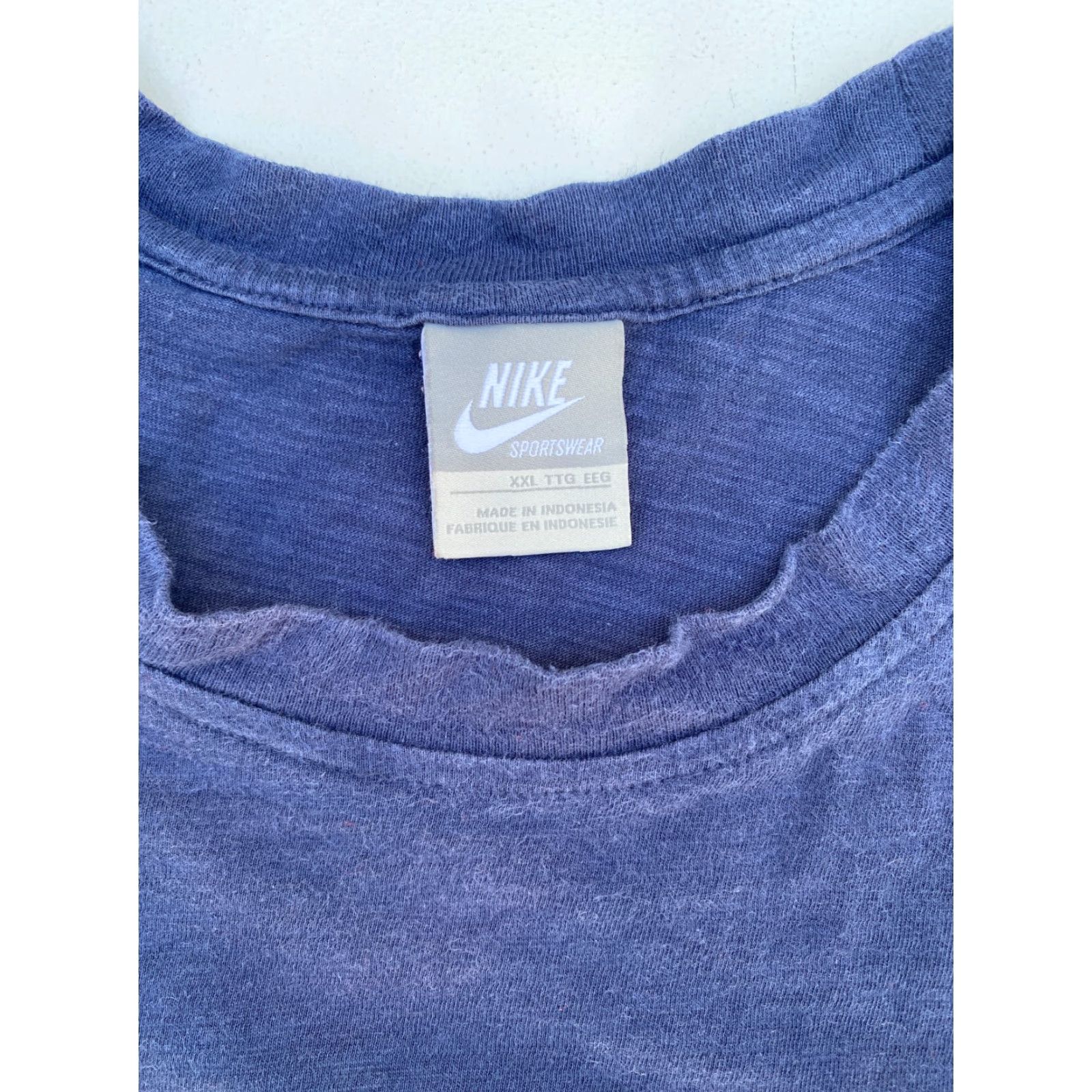 Nike VINTAGE Nike Sportswear Boston T-Shirt Mens 2XL Blue Cotton Short Sleeve Crew Neck 2000s Logo Sports Mens Size US XXL / EU 58 / 5 - 6 Thumbnail