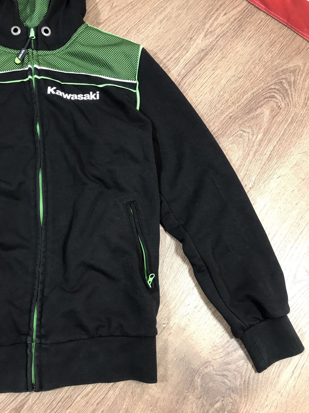 Vintage Vintage Y2k Kawasaki 💚🖤 Zip Hoodie Size US L / EU 52-54 / 3 - 3 Thumbnail