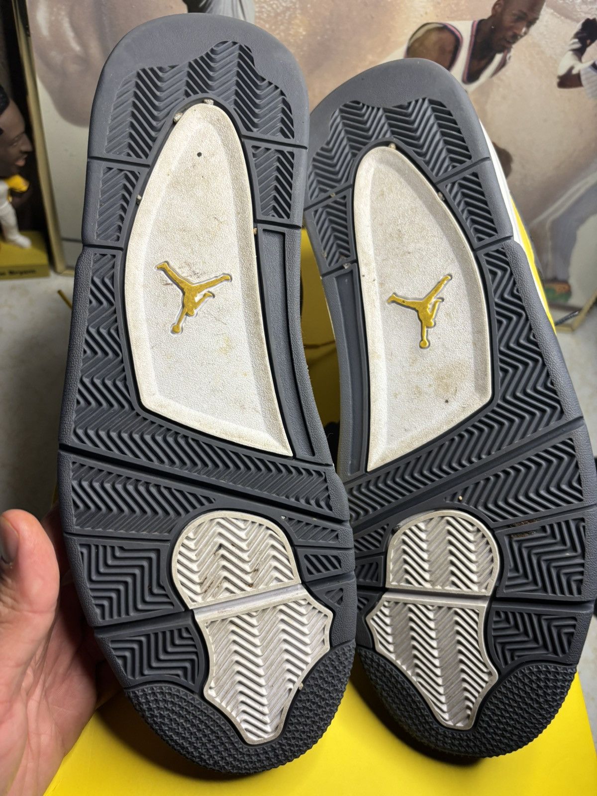 Jordan Brand Jordan Retro 4 ‘lightning ’ Size US 13 / EU 46 - 5 Thumbnail