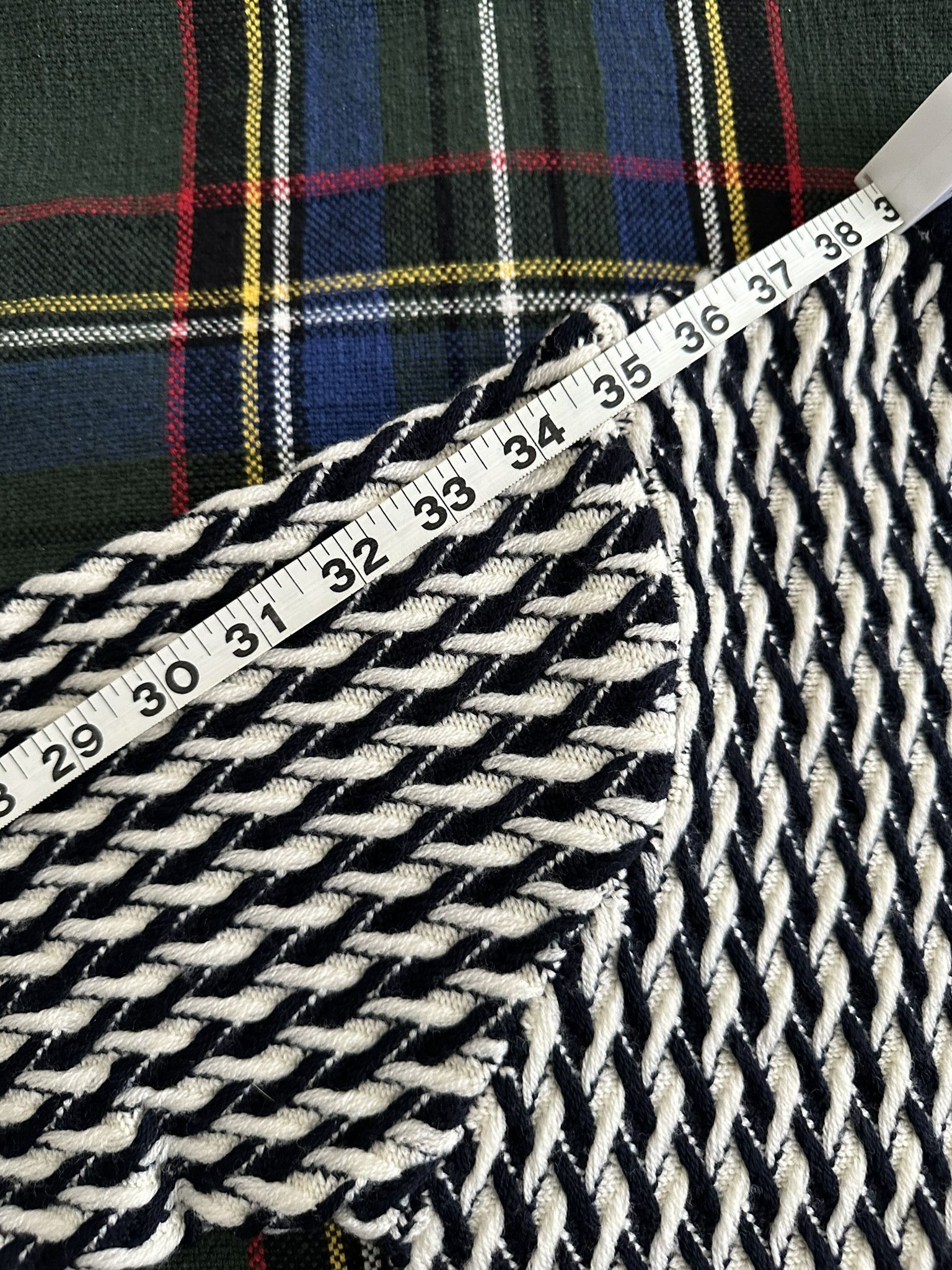 Sandro two-tone cable-knit sweater Size US S / EU 44-46 / 1 - 11 Thumbnail