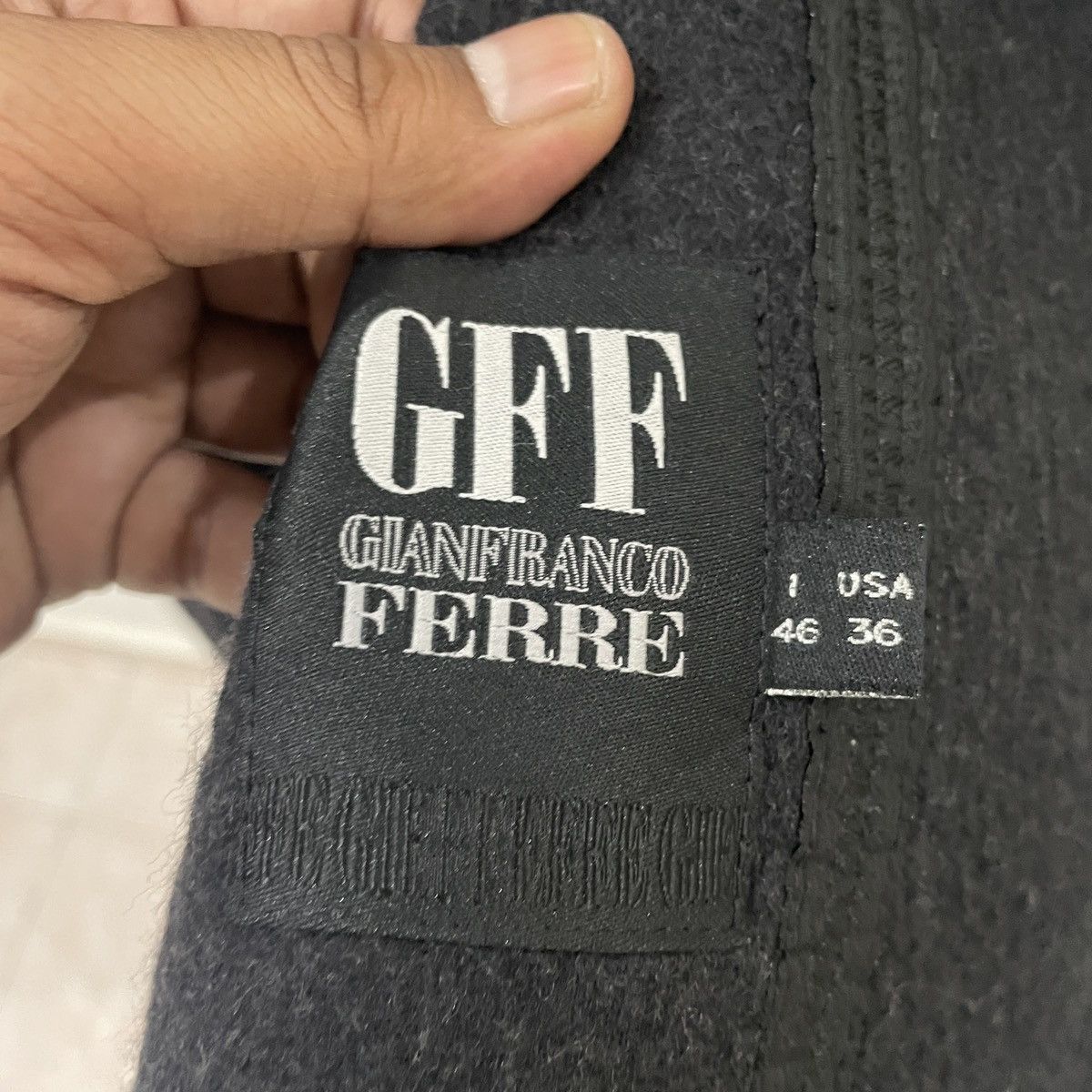 Gianfranco Ferre Vintage Gianfranco Ferre Trench Size US M / EU 48-50 / 2 - 7 Thumbnail