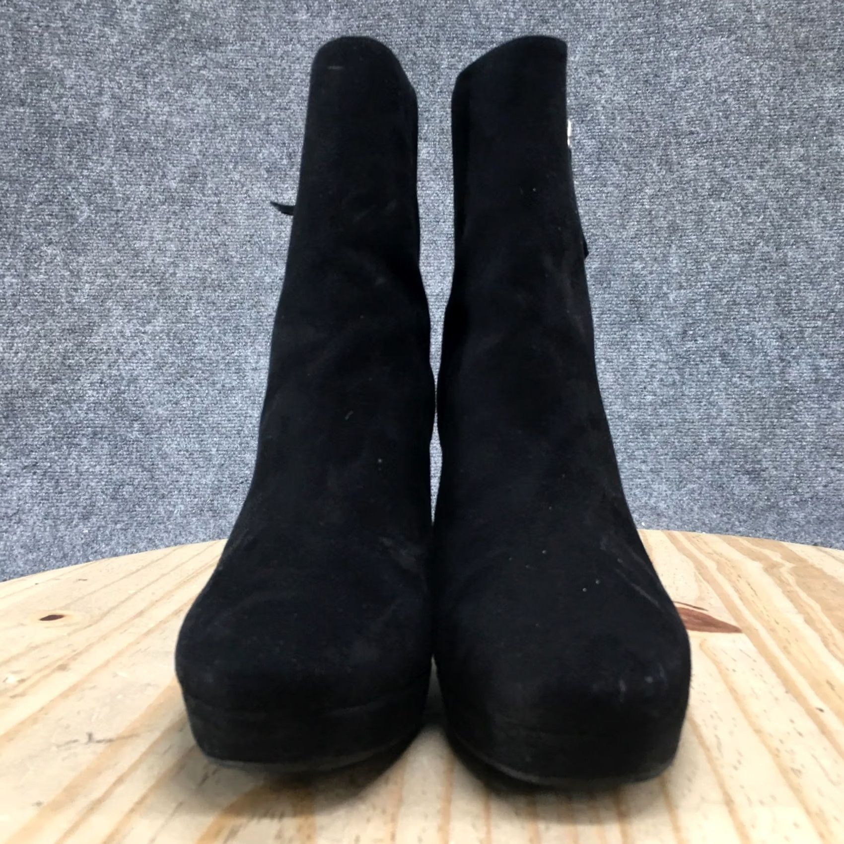 H&M H&M Boots Womens Black Ankle Booties 8.5 Faux Suede Zip Block Heel Boots Womens 9 Zip Size US 9 / IT 39 - 4 Thumbnail