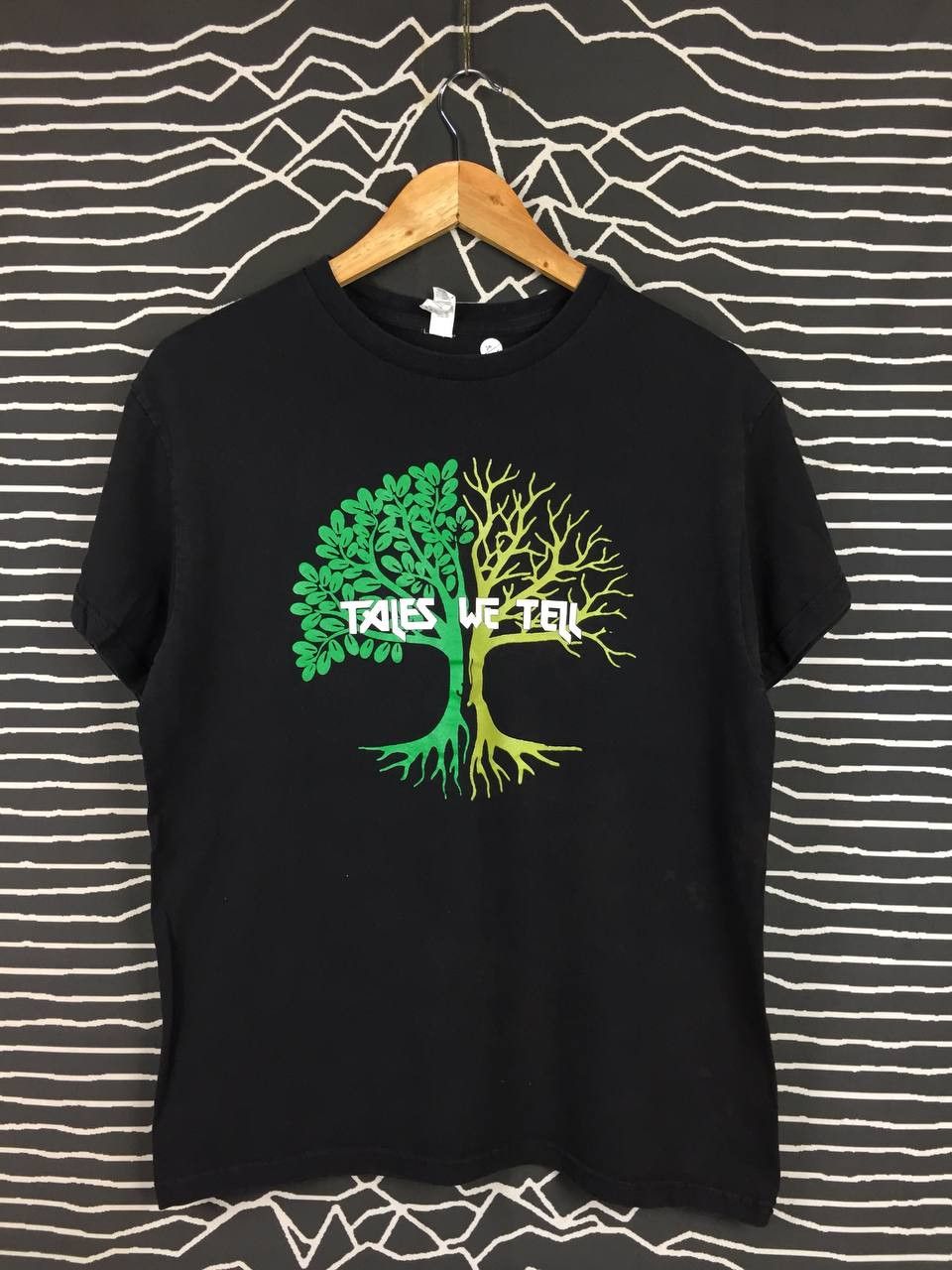Band Tees × Vintage Tales We Tell American Metalcore Band The Circle Album Tee Size US M / EU 48-50 / 2 - 2 Thumbnail