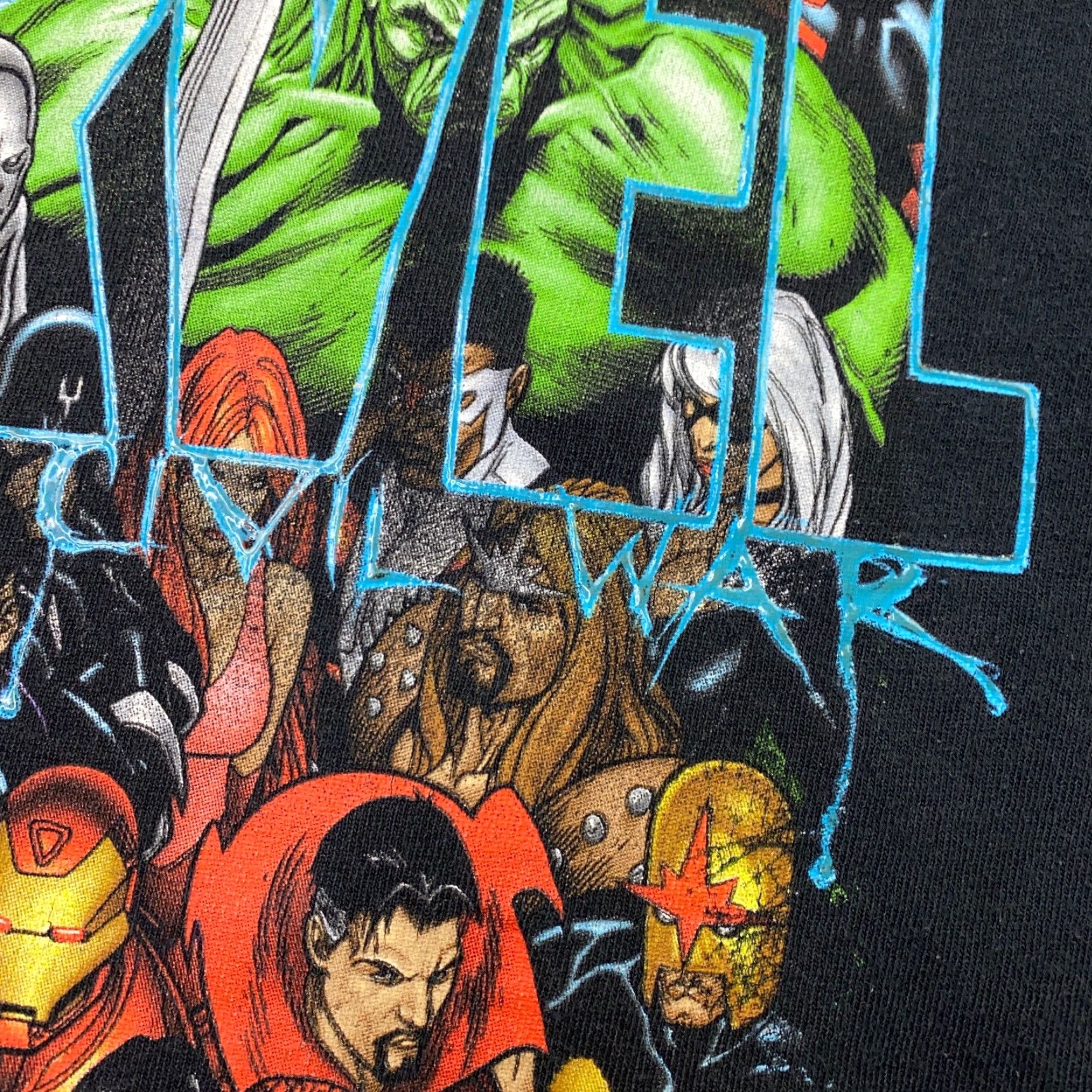 Mad Engine Marvel Civil War Mens Adult Large Black Superhero Collage Movie Mad Engine Shirt Size US L / EU 52-54 / 3 - 7 Thumbnail