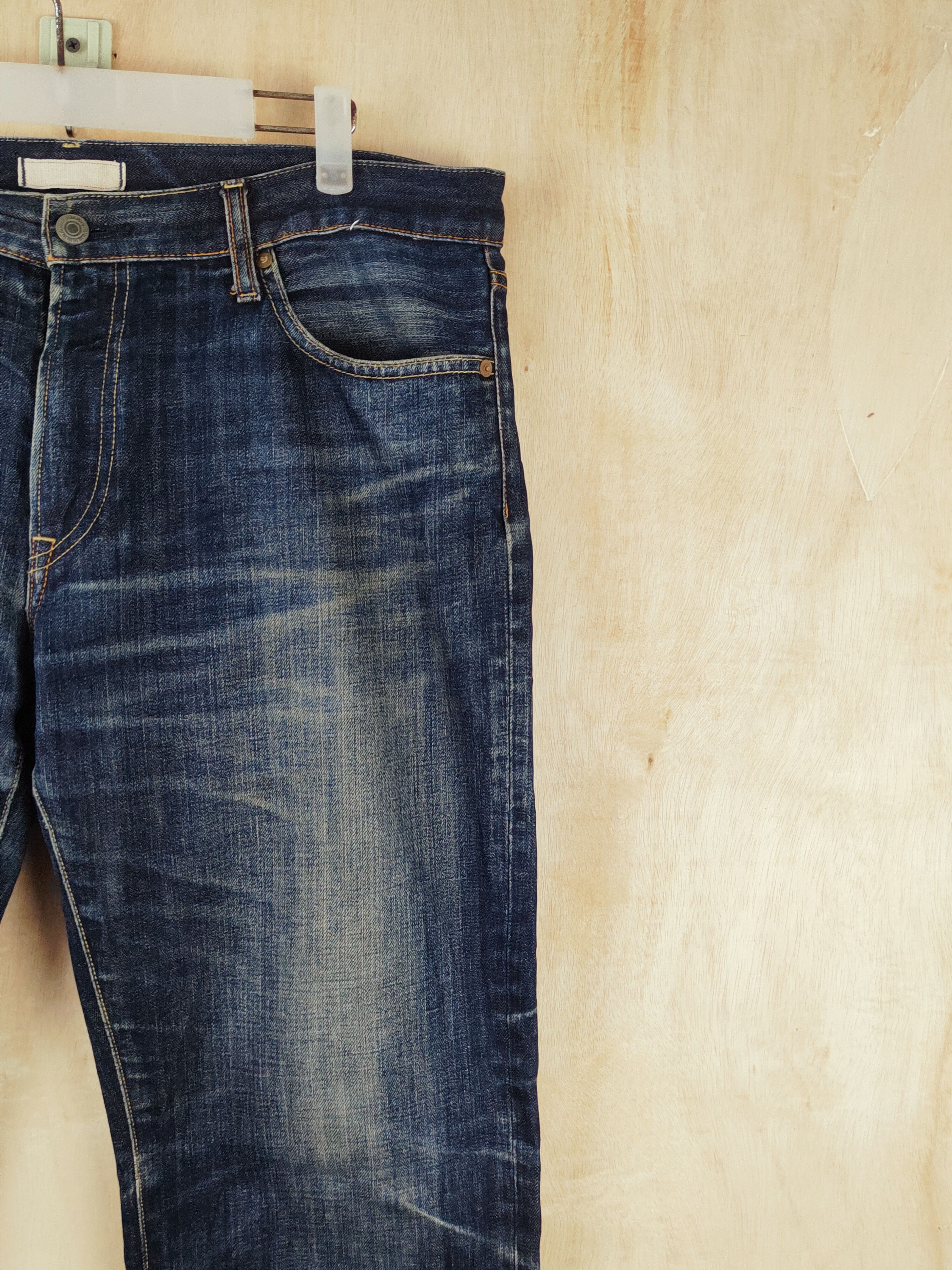 Japanese Brand Uniqlo Dark Blue Distressed Ripped Jeans #S2669 Size US 36 / EU 52 - 5 Thumbnail