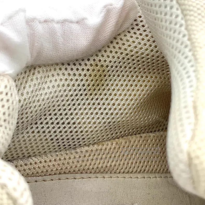 Chanel Chanel Colour-matched logo tie-up casual flat sneakers Size US 5.5 / IT 35.5 - 8 Thumbnail