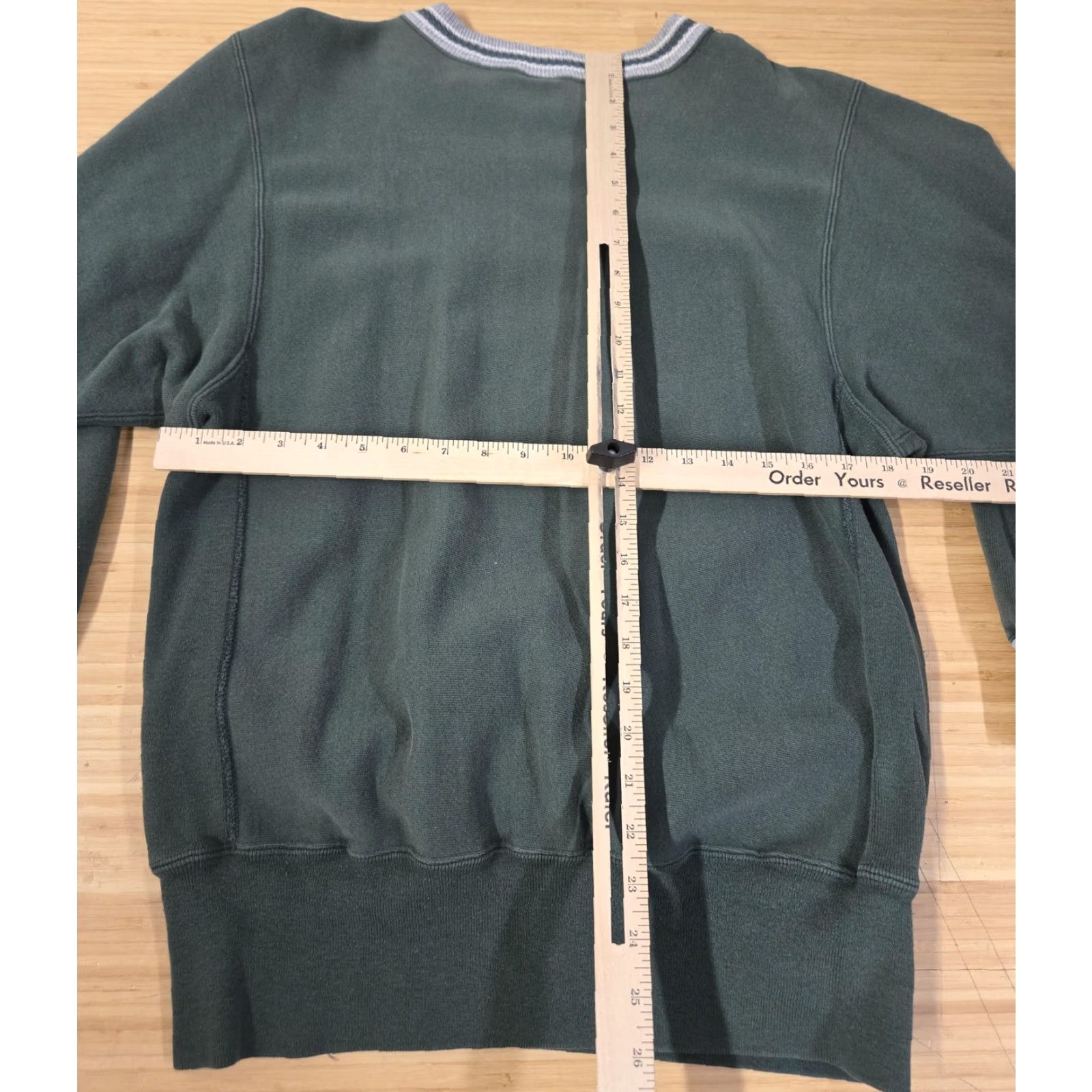 Champion VINTAGE Champion Reverse Weave Sweatshirt Mens Large Green Crewneck Made USA 90s Size US L / EU 52-54 / 3 - 6 Thumbnail