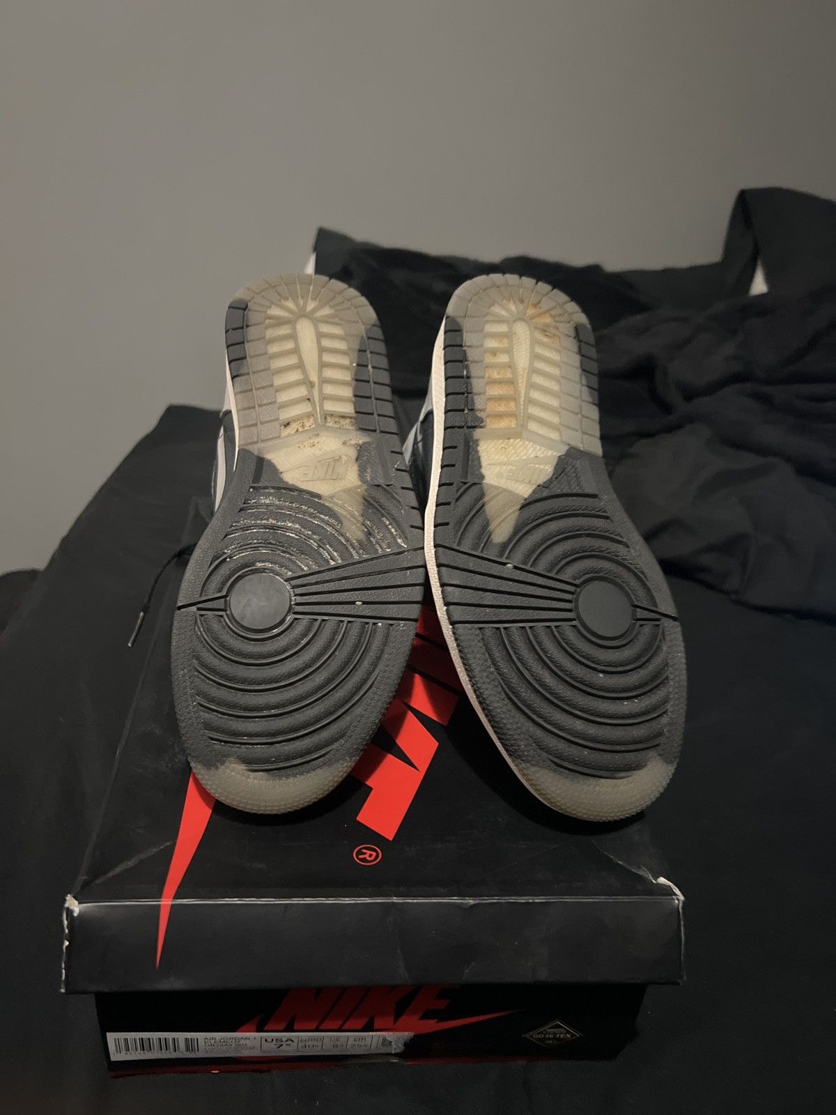 Nike Air jordan 1 gore-tex Size US 7.5 / EU 40-41 - 7 Thumbnail